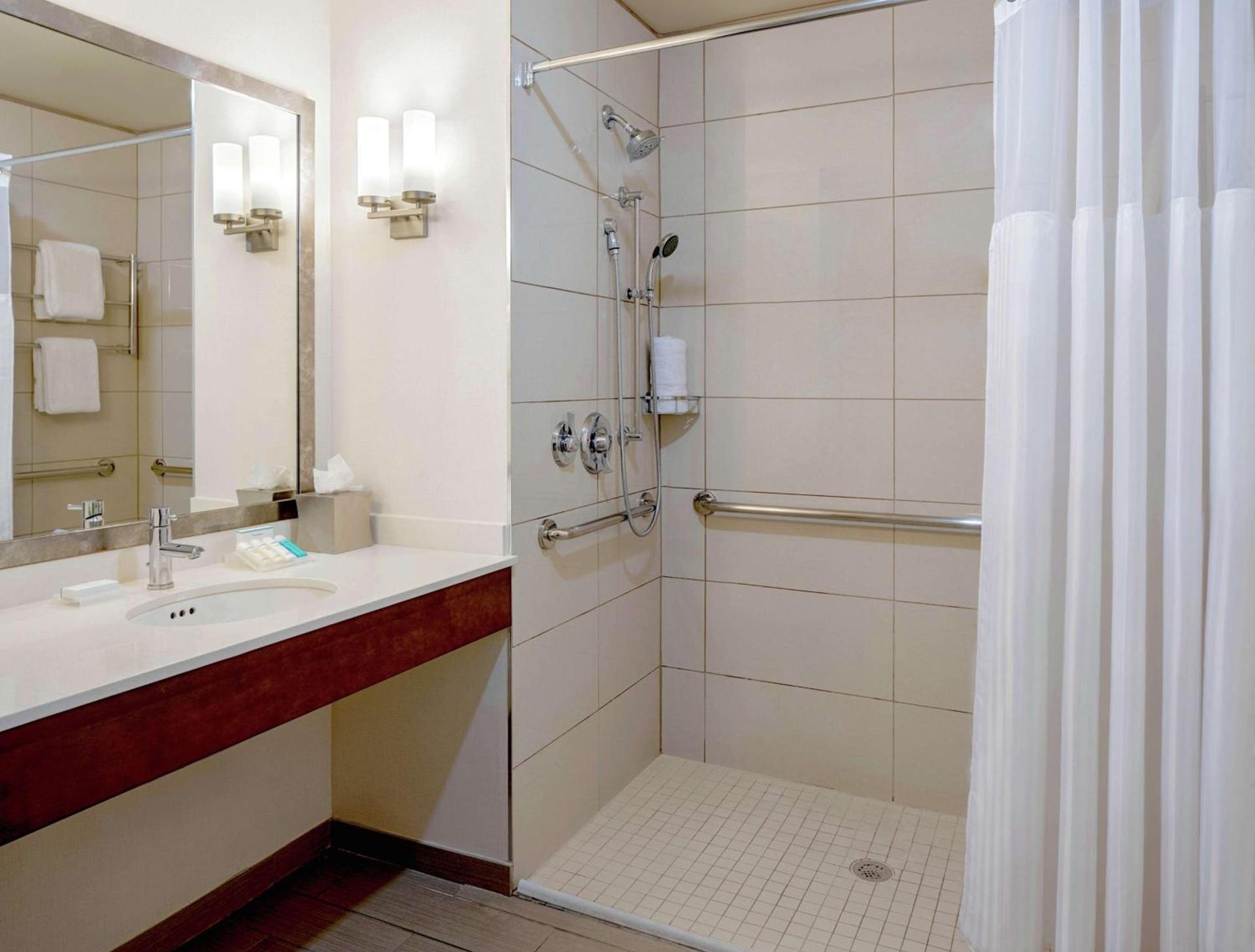 Hilton Garden Inn Downtown Dallas photo 22
