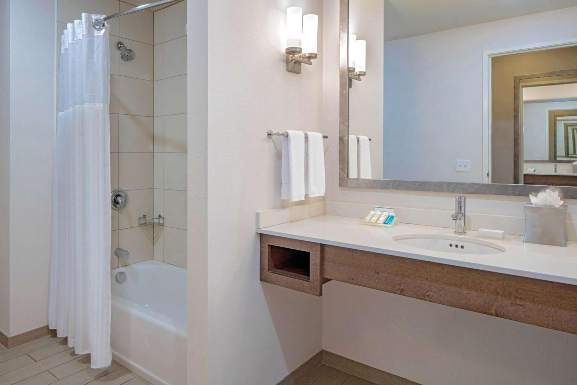 Hilton Garden Inn Downtown Dallas photo 28