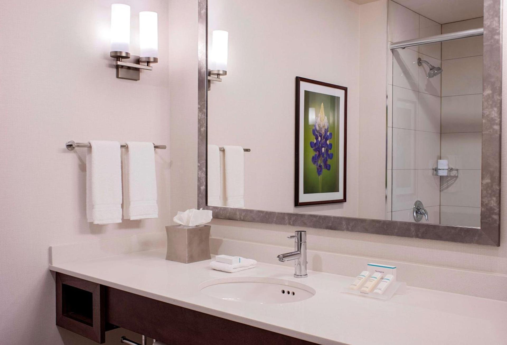 Hilton Garden Inn Downtown Dallas photo 42