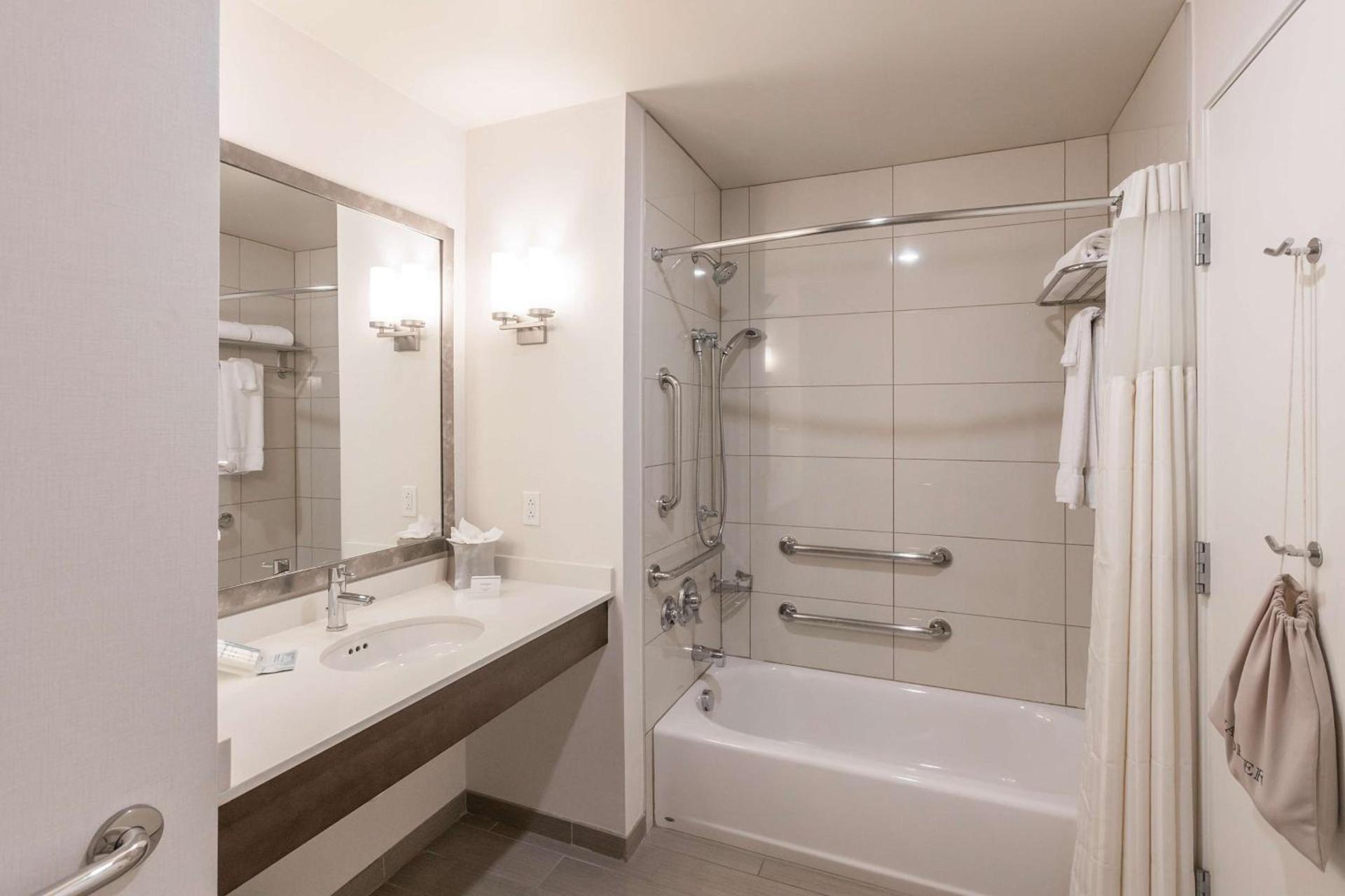 Hilton Garden Inn Downtown Dallas photo 45