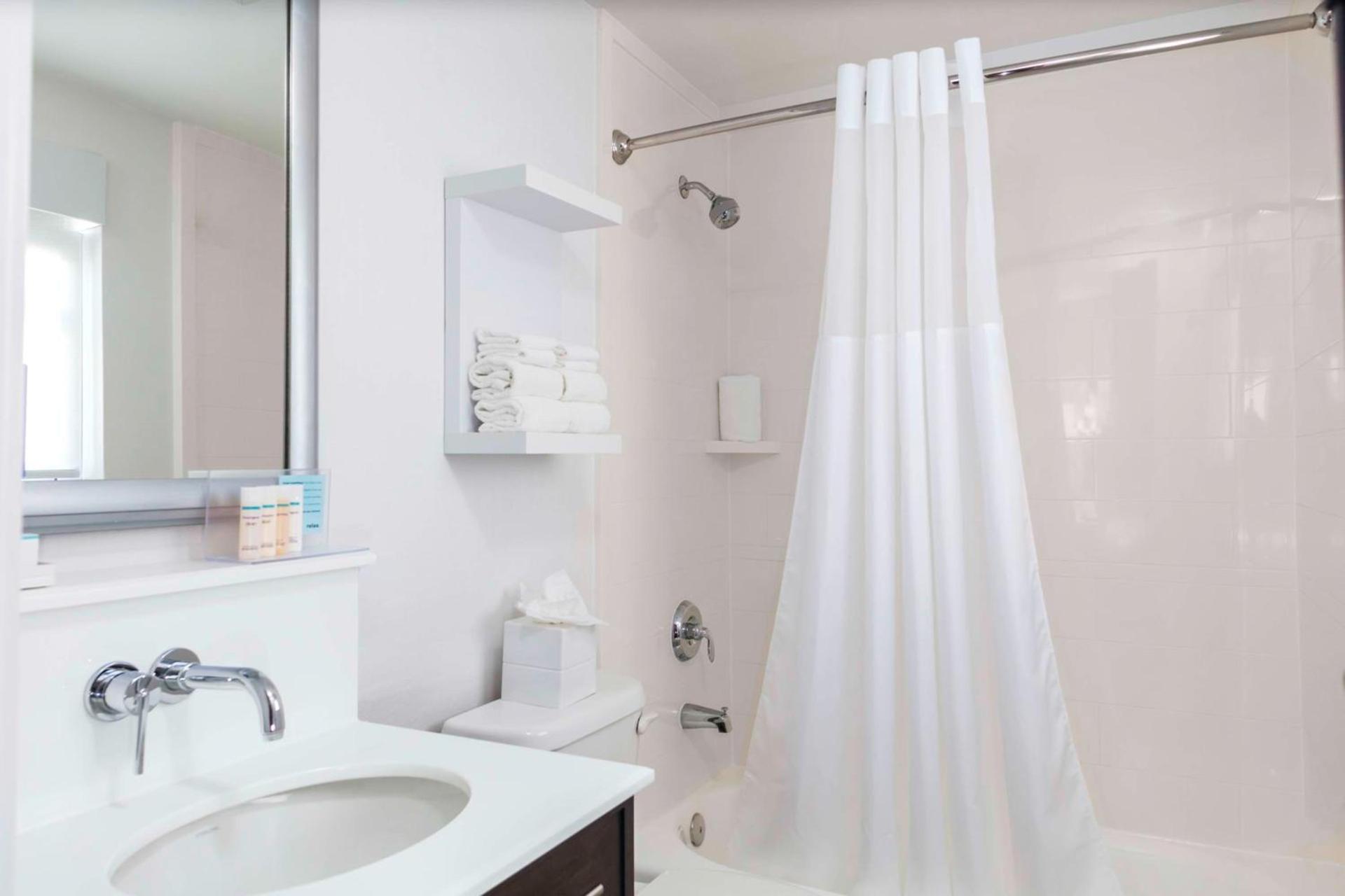 Hotel Continental Miami Beach, Tapestry Collection by Hilton photo 21