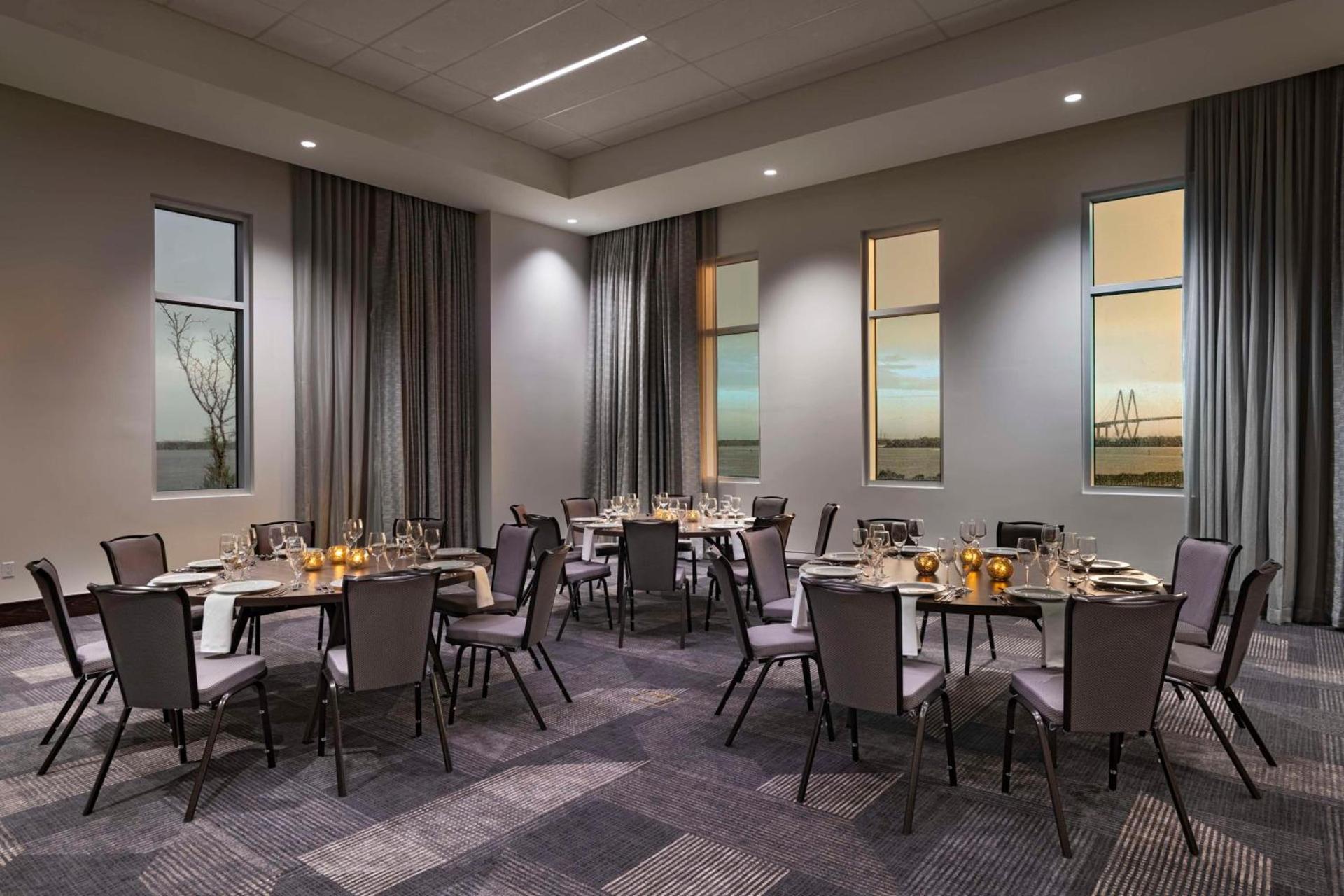 Hyatt Regency Baytown-Houston photo 5