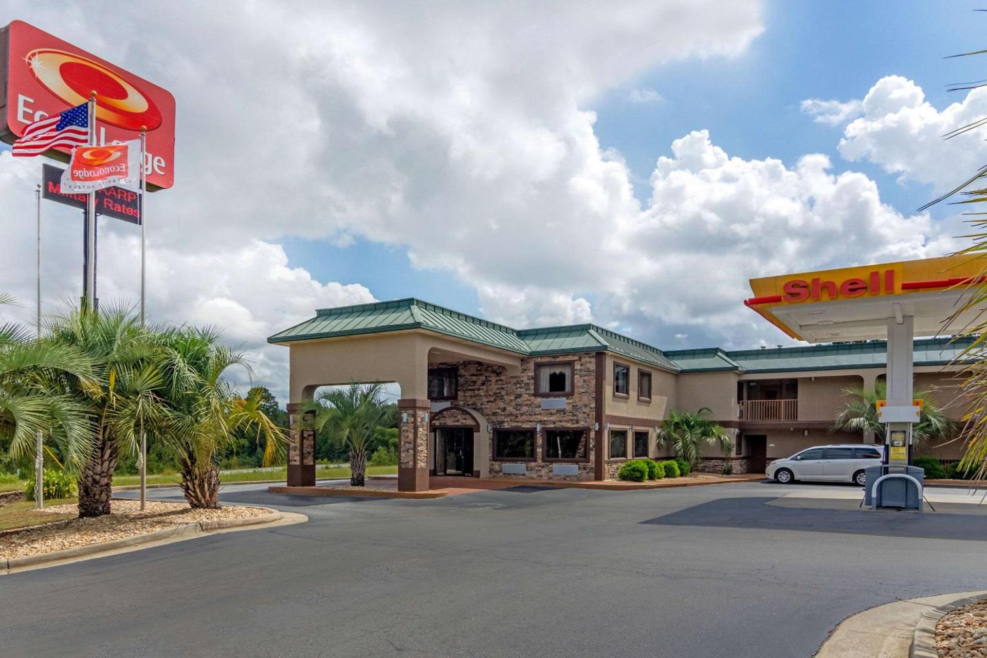 Econo Lodge Byron - Warner Robins photo 7