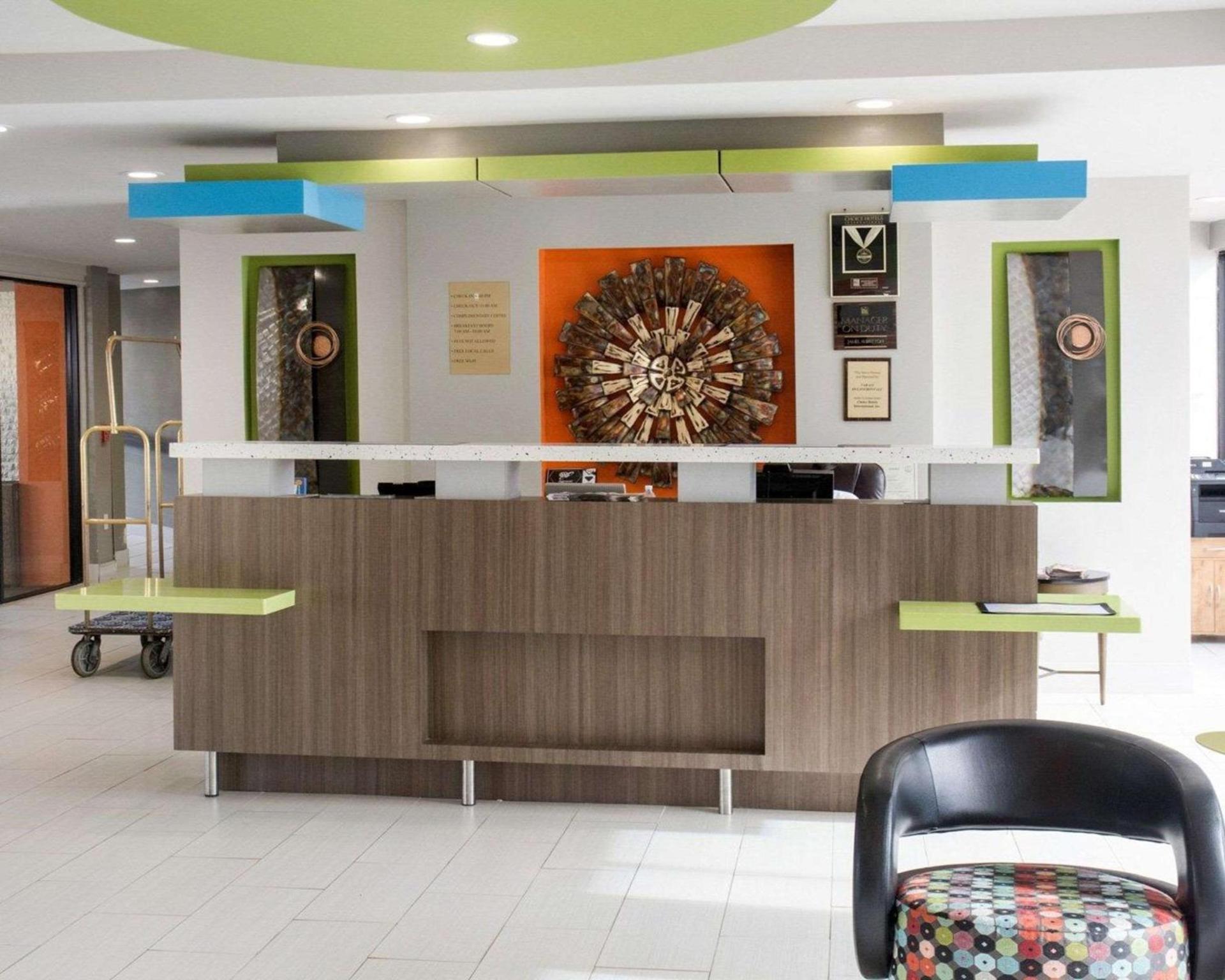 Spark by Hilton Virginia Beach Oceanfront photo 5