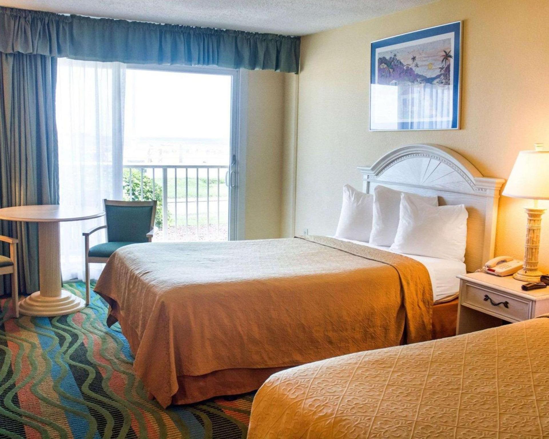 Spark by Hilton Virginia Beach Oceanfront photo 13
