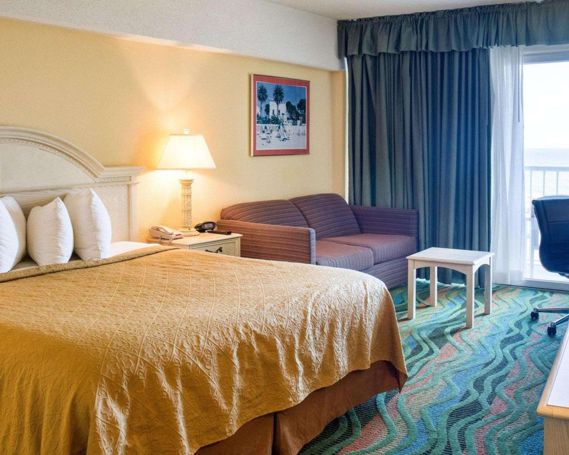Spark by Hilton Virginia Beach Oceanfront photo 14