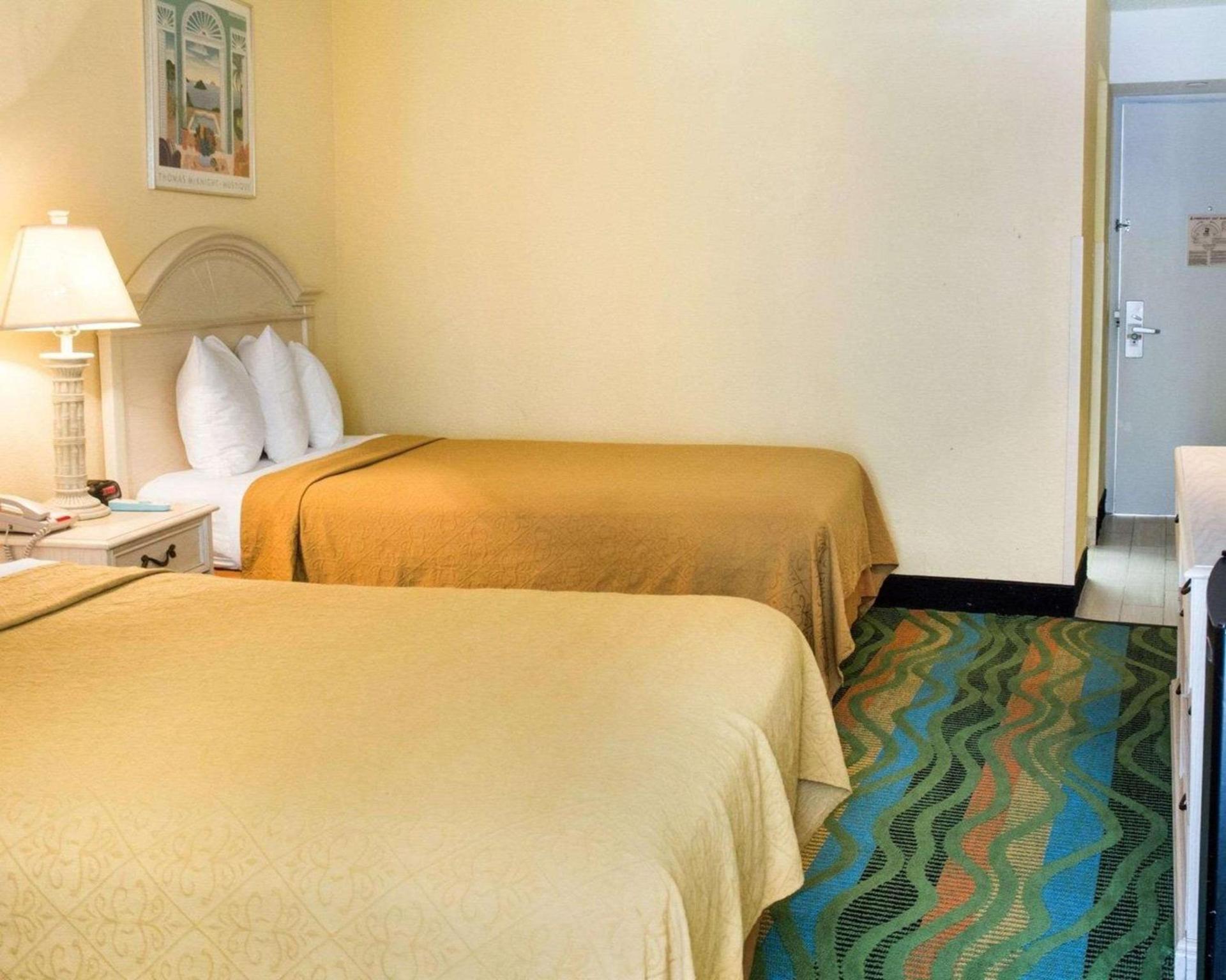 Spark by Hilton Virginia Beach Oceanfront photo 15