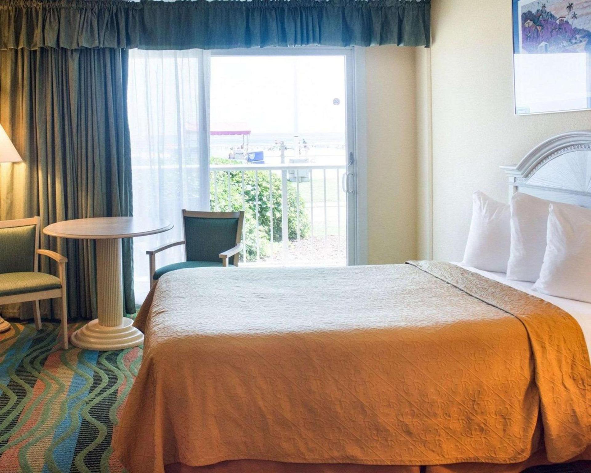 Spark by Hilton Virginia Beach Oceanfront photo 26