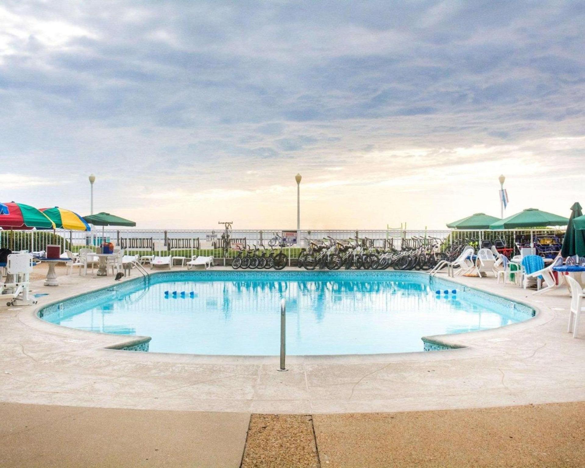 Spark by Hilton Virginia Beach Oceanfront photo 33