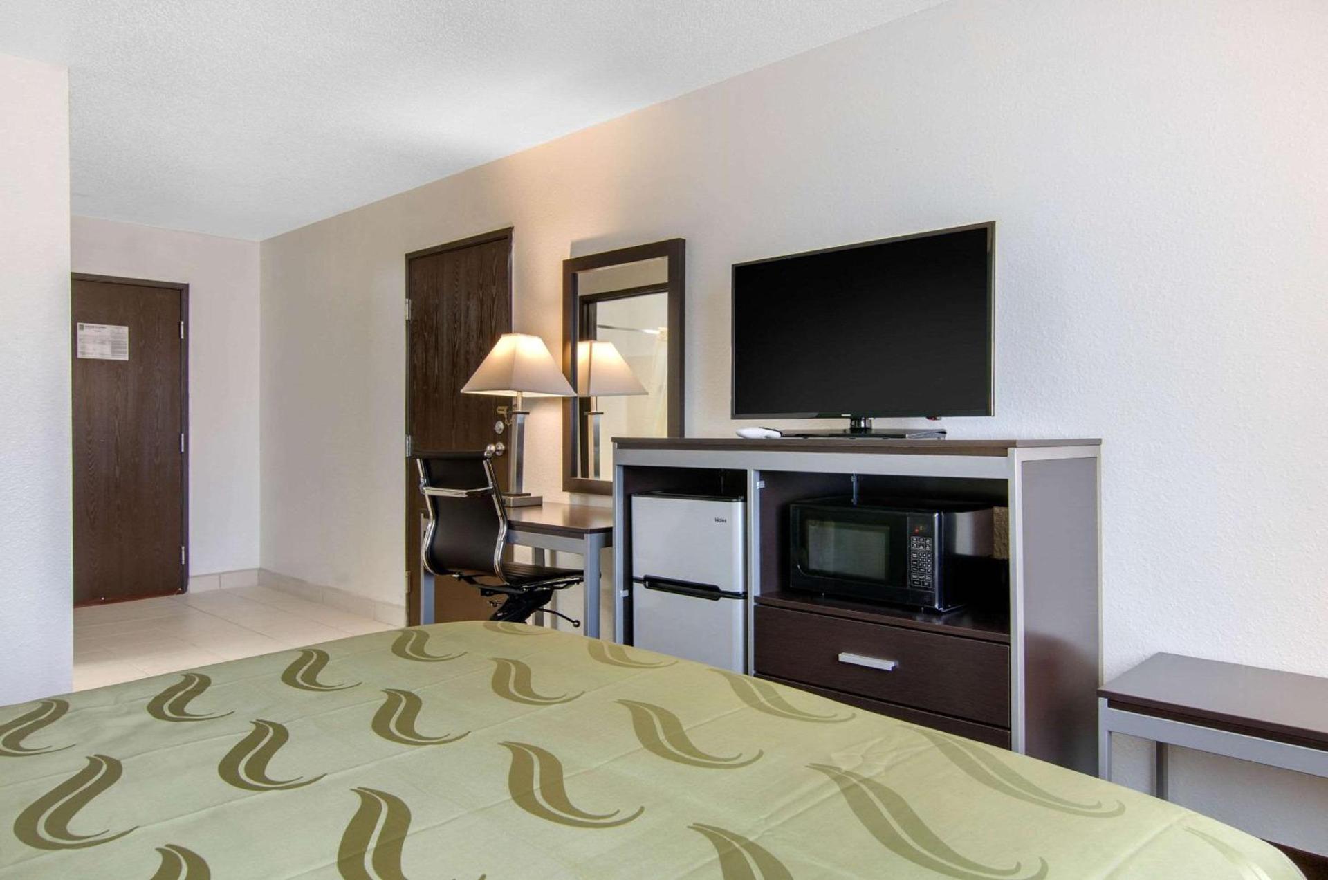 Quality Inn Russell photo 7