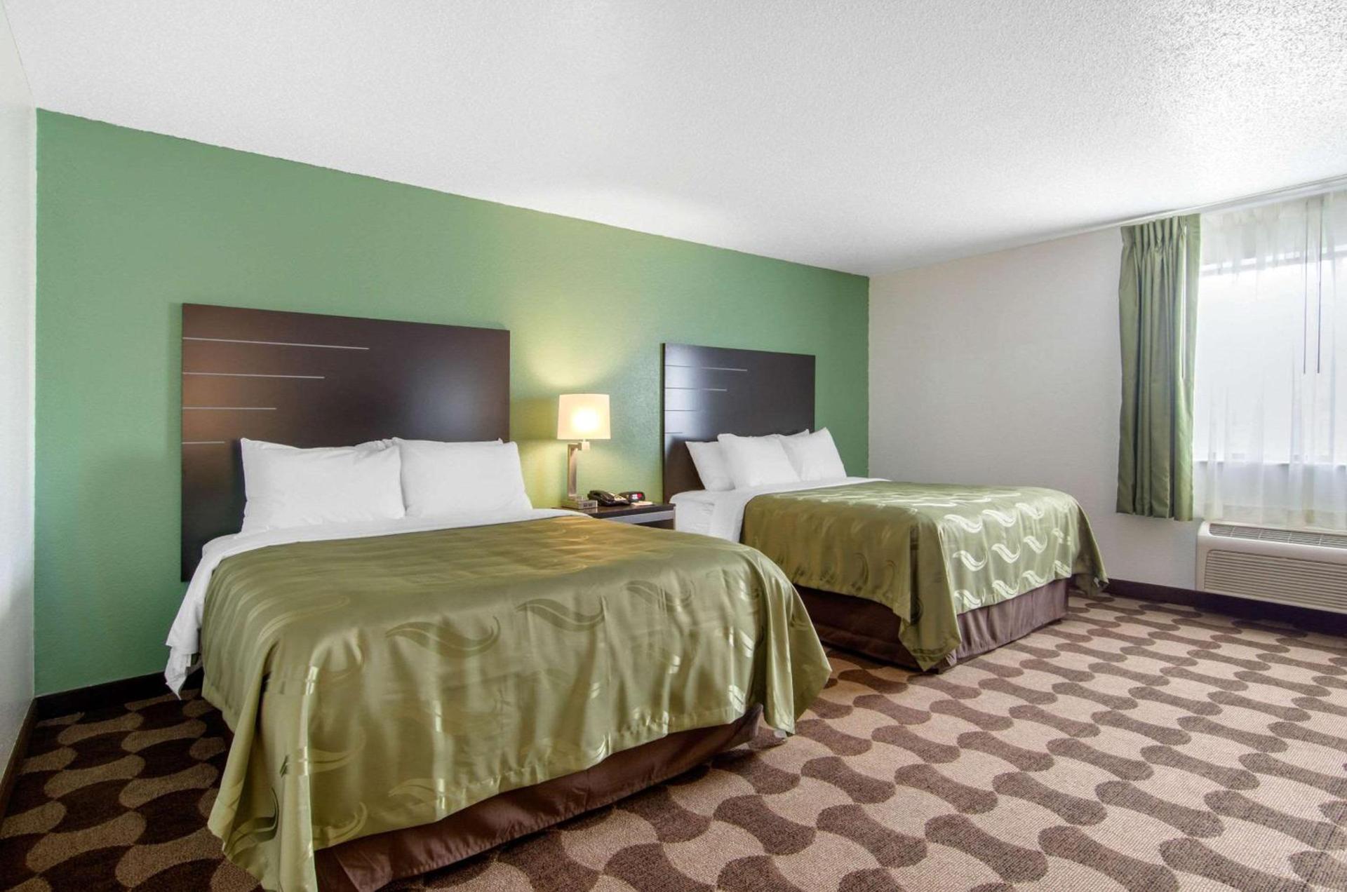 Quality Inn Russell photo 32