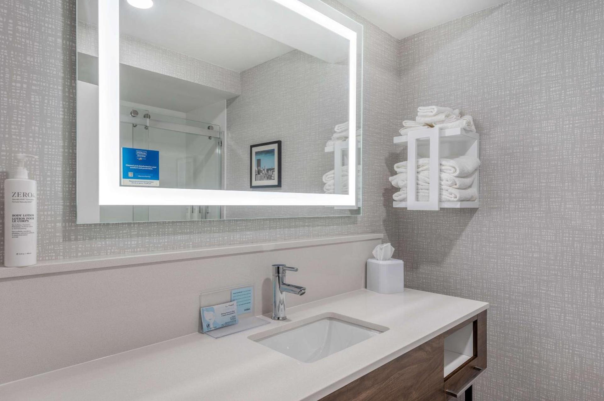 Hampton Inn New Philadelphia photo 19