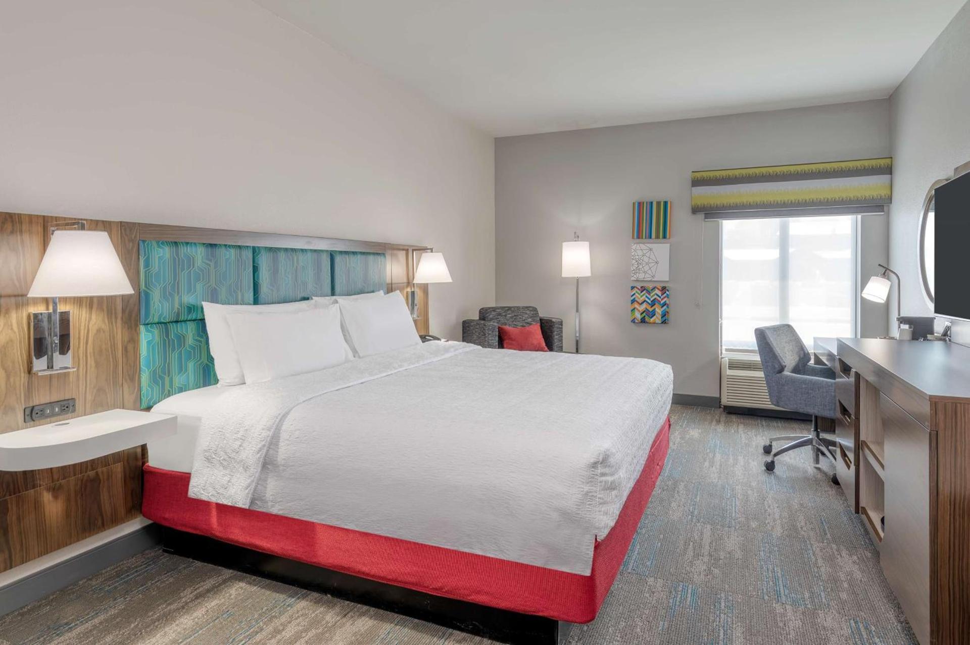 Hampton Inn New Philadelphia photo 31