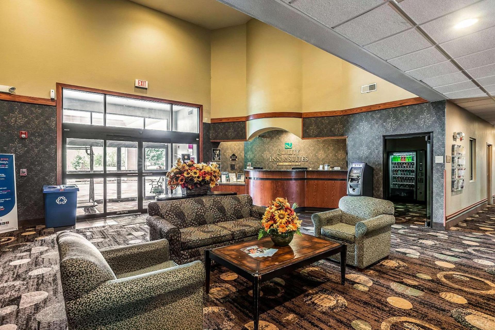 Quality Inn & Suites Hannibal West photo 3