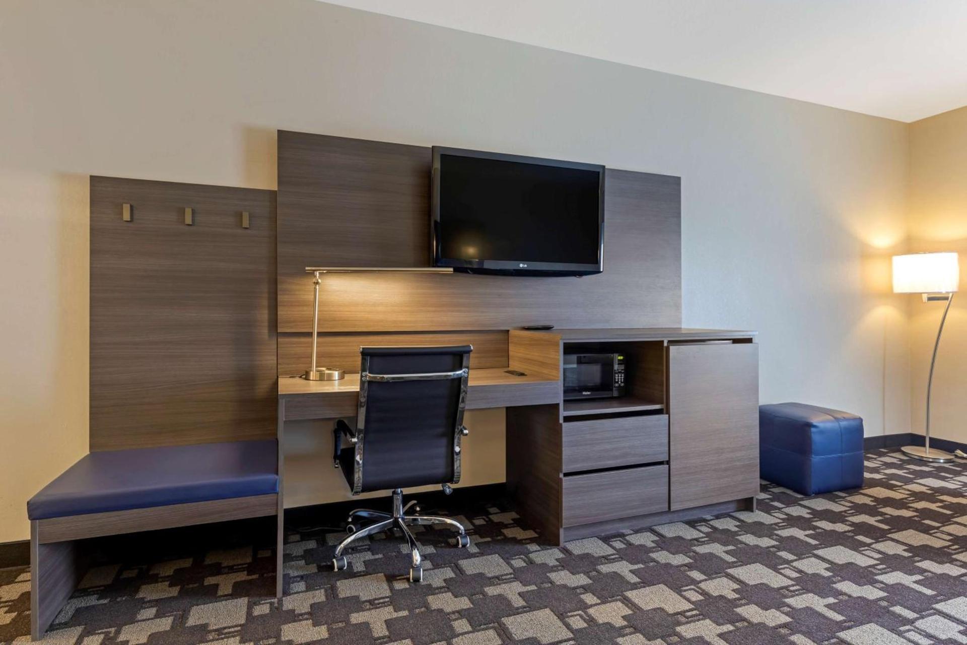 Best Western Seminole Inn and Suites photo 13