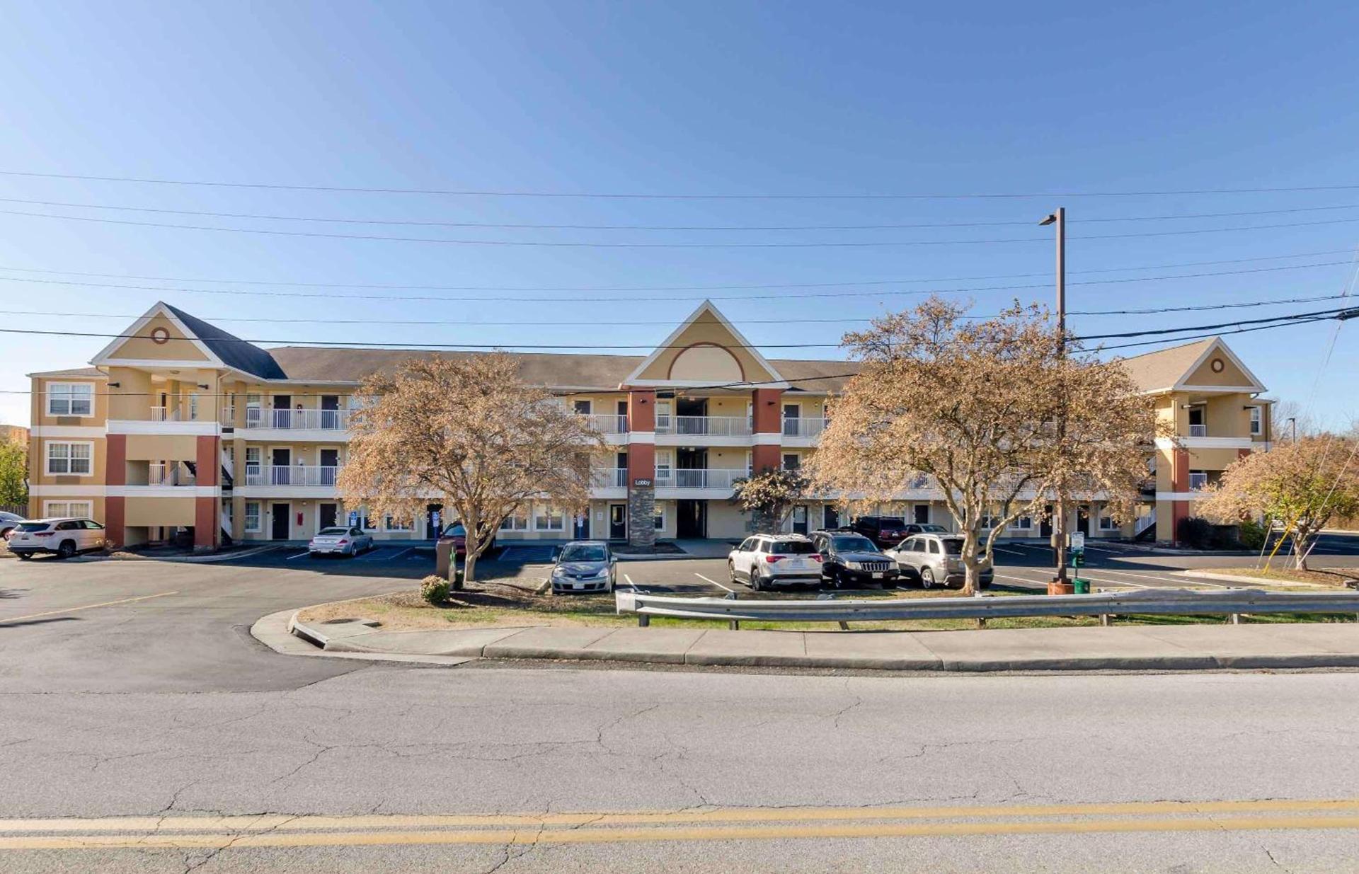 Extended Stay America Select Suites - Roanoke - Airport photo 1