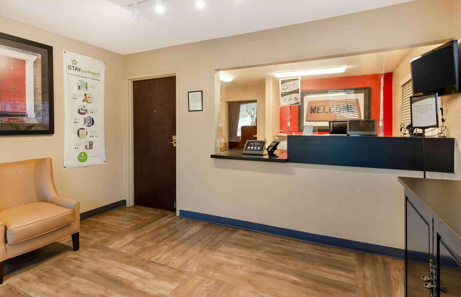 Extended Stay America Select Suites - Roanoke - Airport photo 7