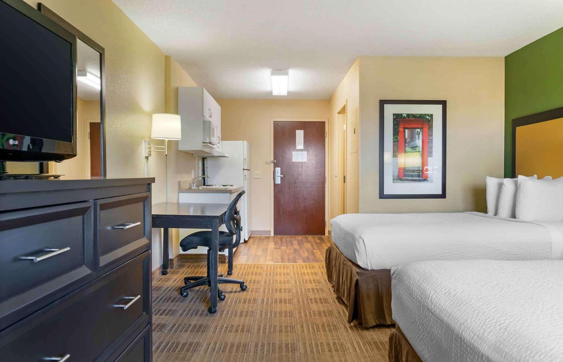 Extended Stay America Select Suites - Detroit - Farmington Hills photo 21