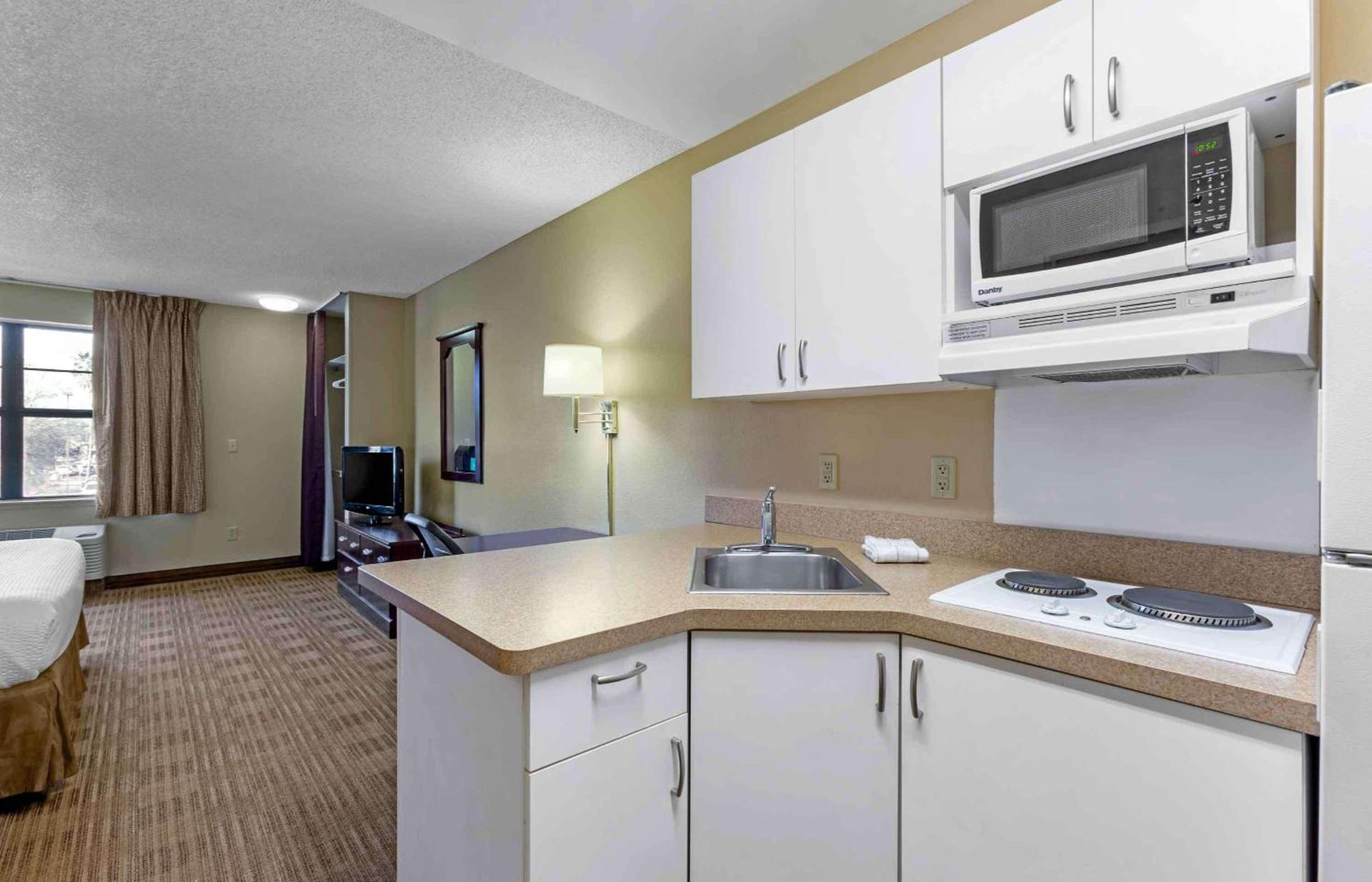 Extended Stay America Suites - Phoenix - Peoria photo 21