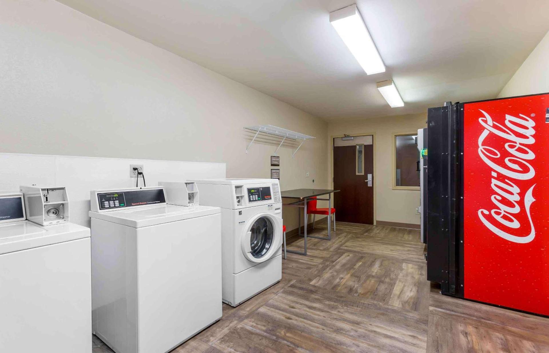 Extended Stay America Suites - Phoenix - Peoria photo 31