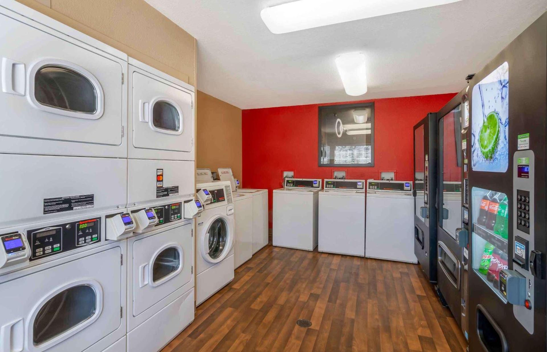 Extended Stay America Suites - Kansas City - Shawnee Mission photo 41