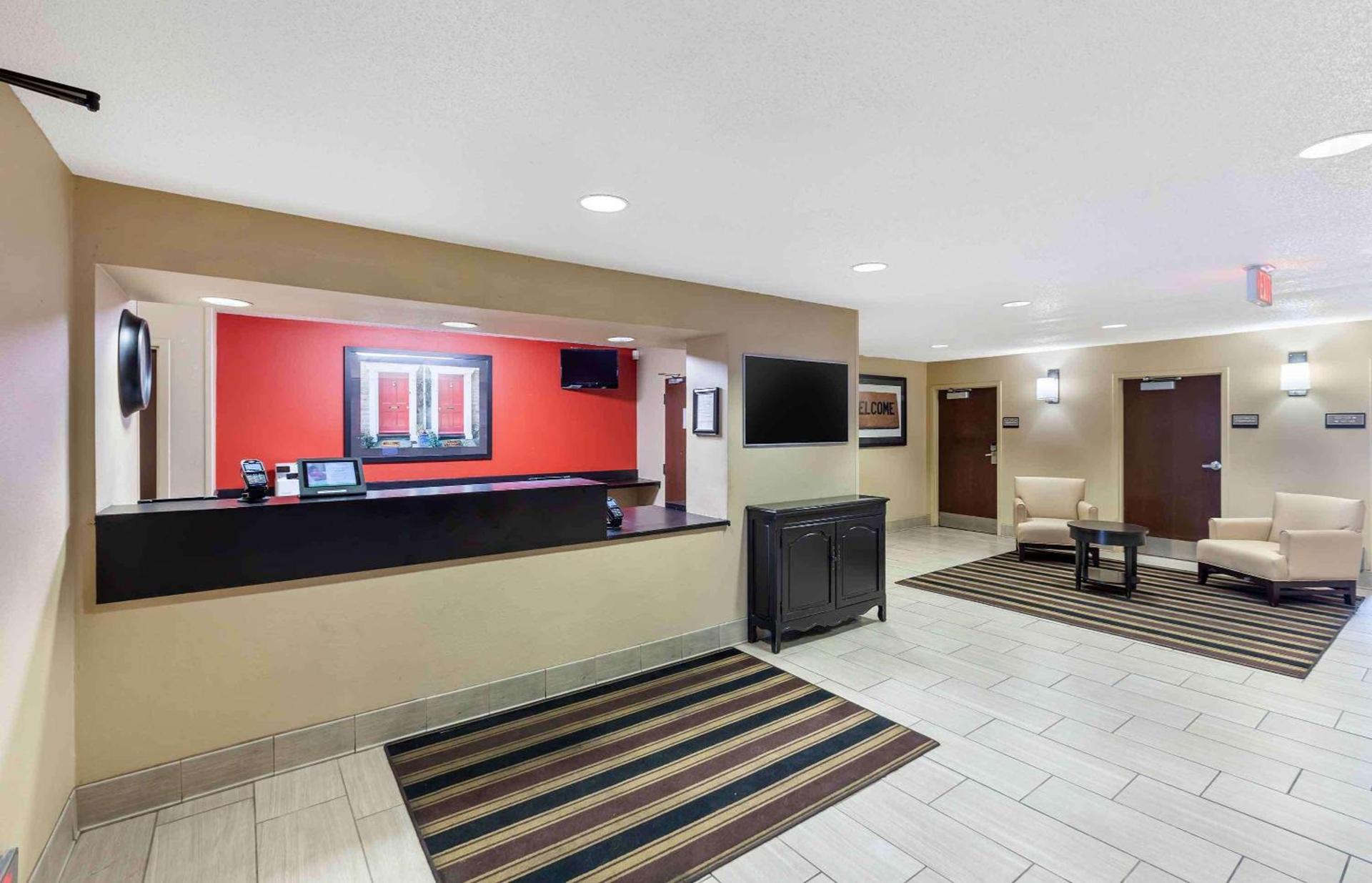 Extended Stay America Select Suites - Milwaukee - Wauwatosa photo 28