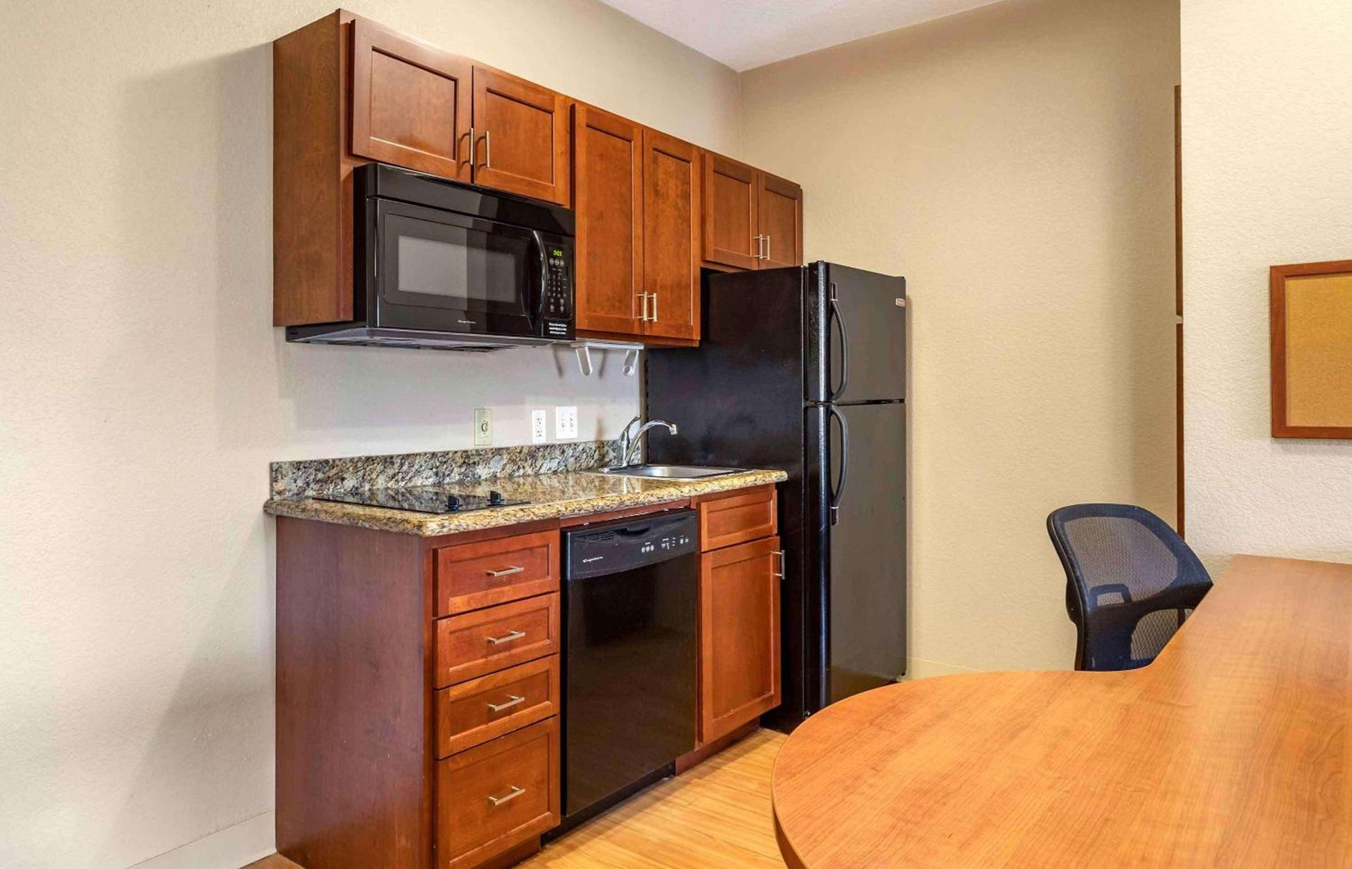 Extended Stay America Suites - Houston - Kingwood photo 18