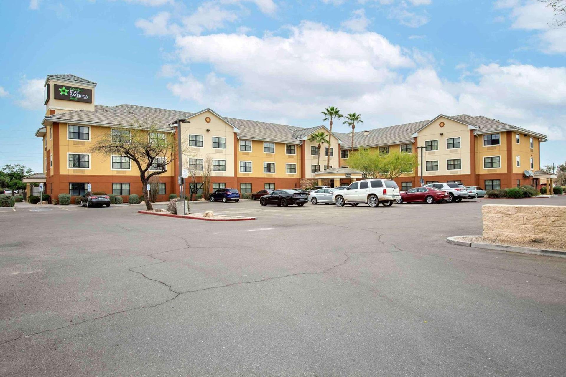 Extended Stay America Select Suites - Phoenix - Deer Valley photo 3