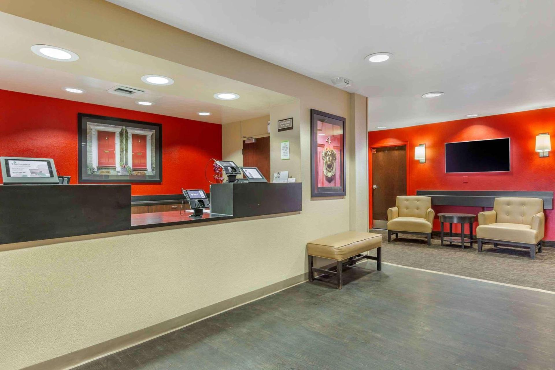Extended Stay America Select Suites - Phoenix - Deer Valley photo 5