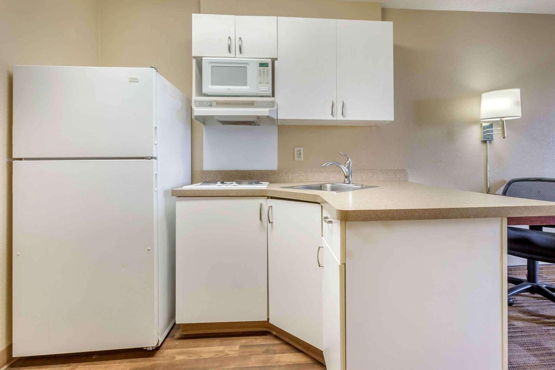 Extended Stay America Select Suites - Phoenix - Deer Valley photo 22
