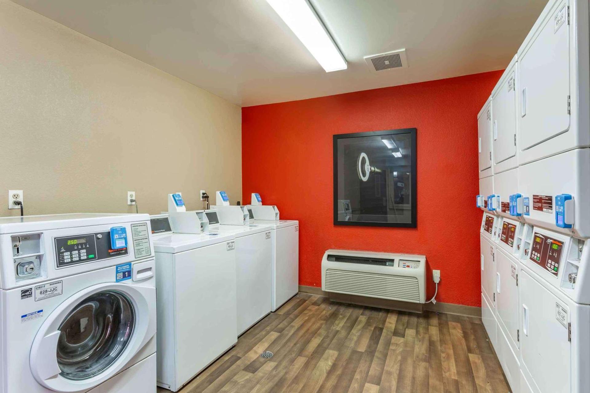 Extended Stay America Select Suites - Phoenix - Deer Valley photo 34
