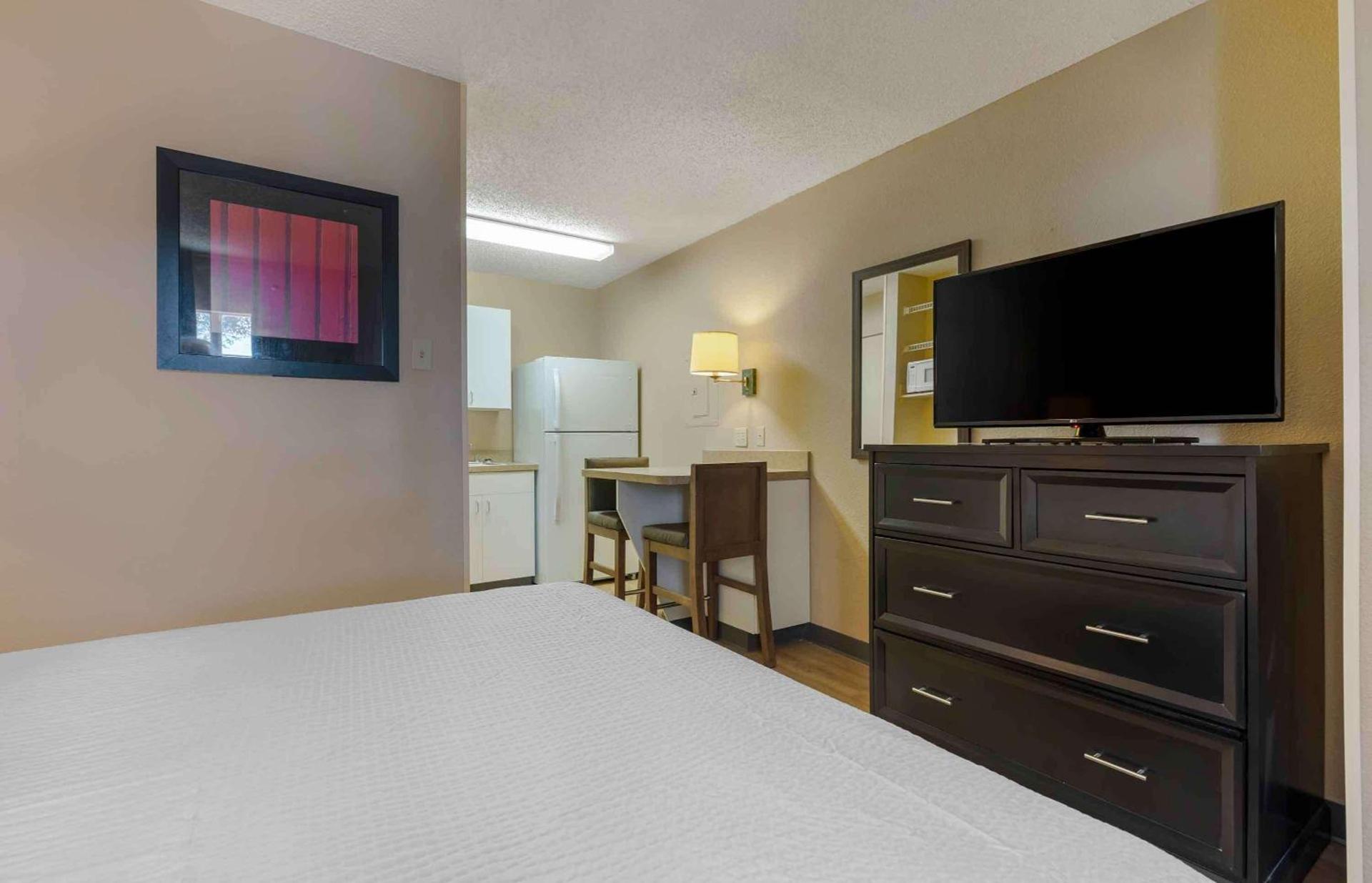 Extended Stay America Suites - Arlington photo 13