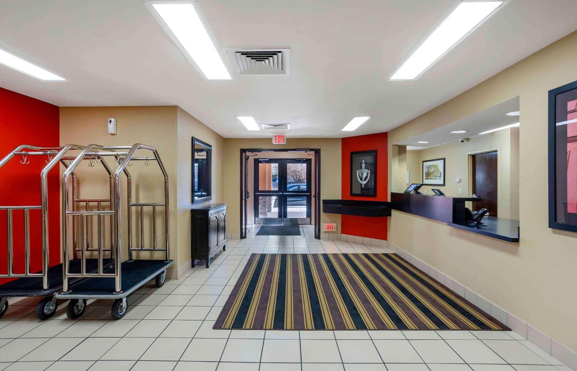 Extended Stay America Select Suites - Springfield - South photo 5