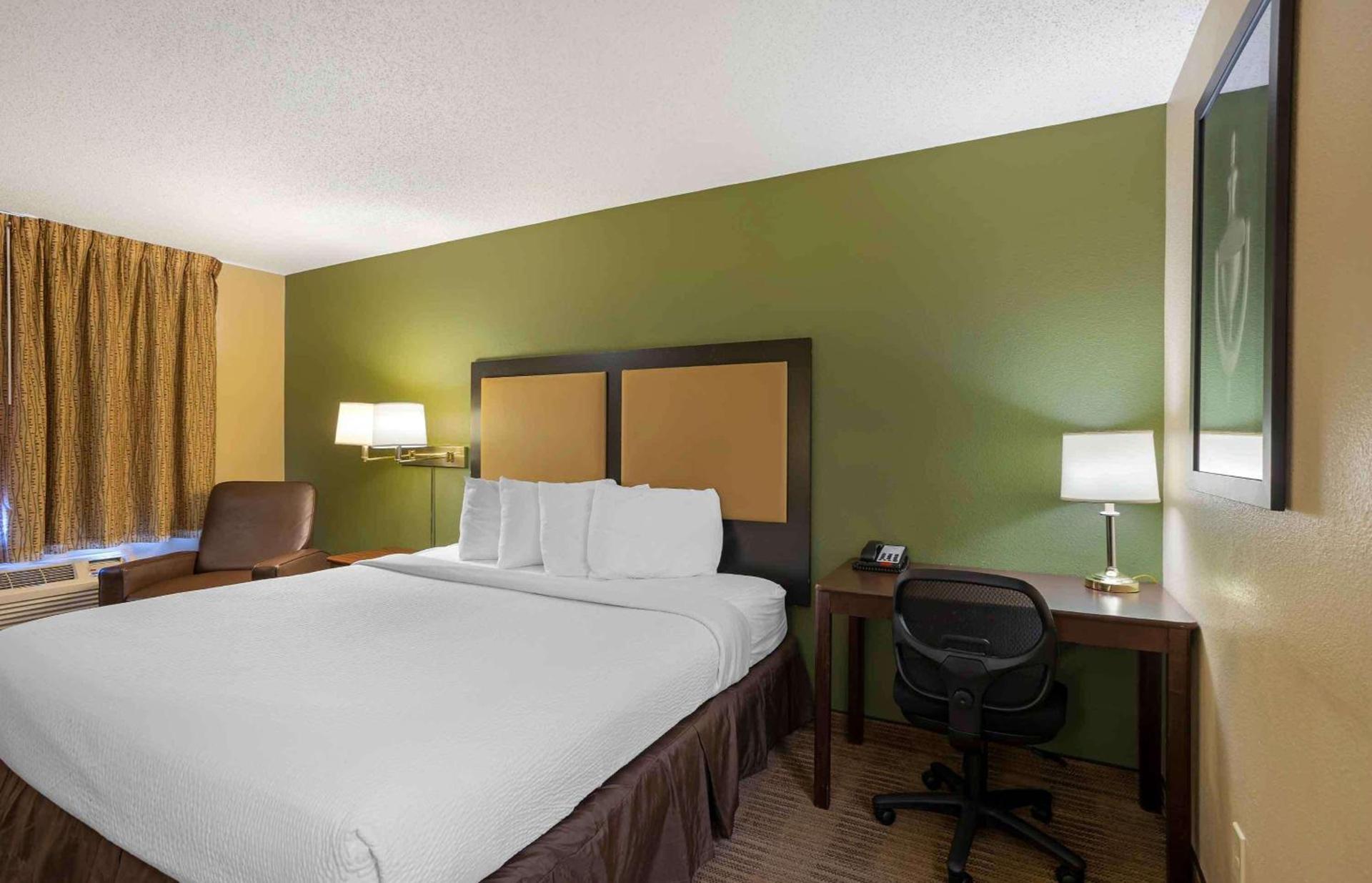 Extended Stay America Select Suites - Springfield - South photo 15
