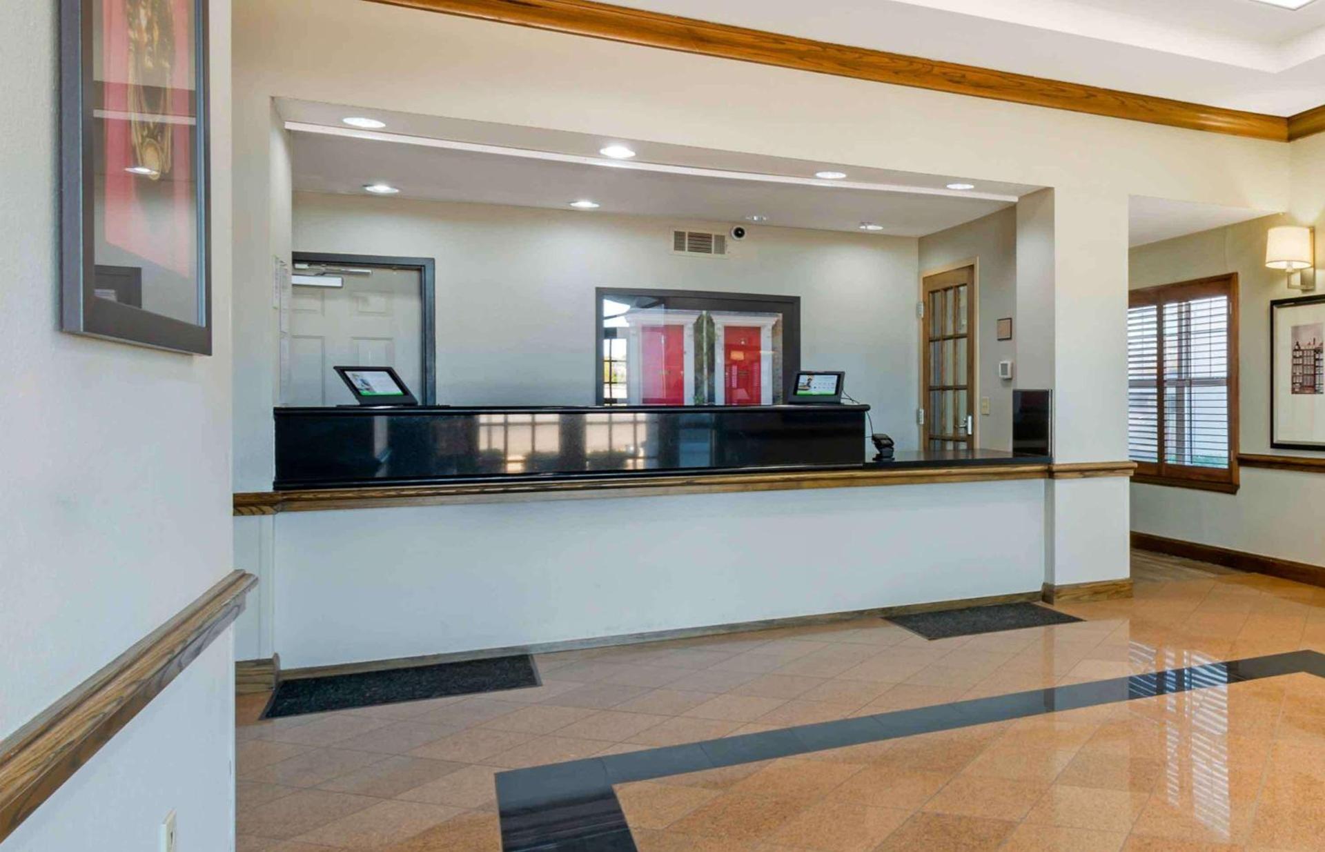 Extended Stay America Suites - Kansas City - Lenexa - 87th St photo 4