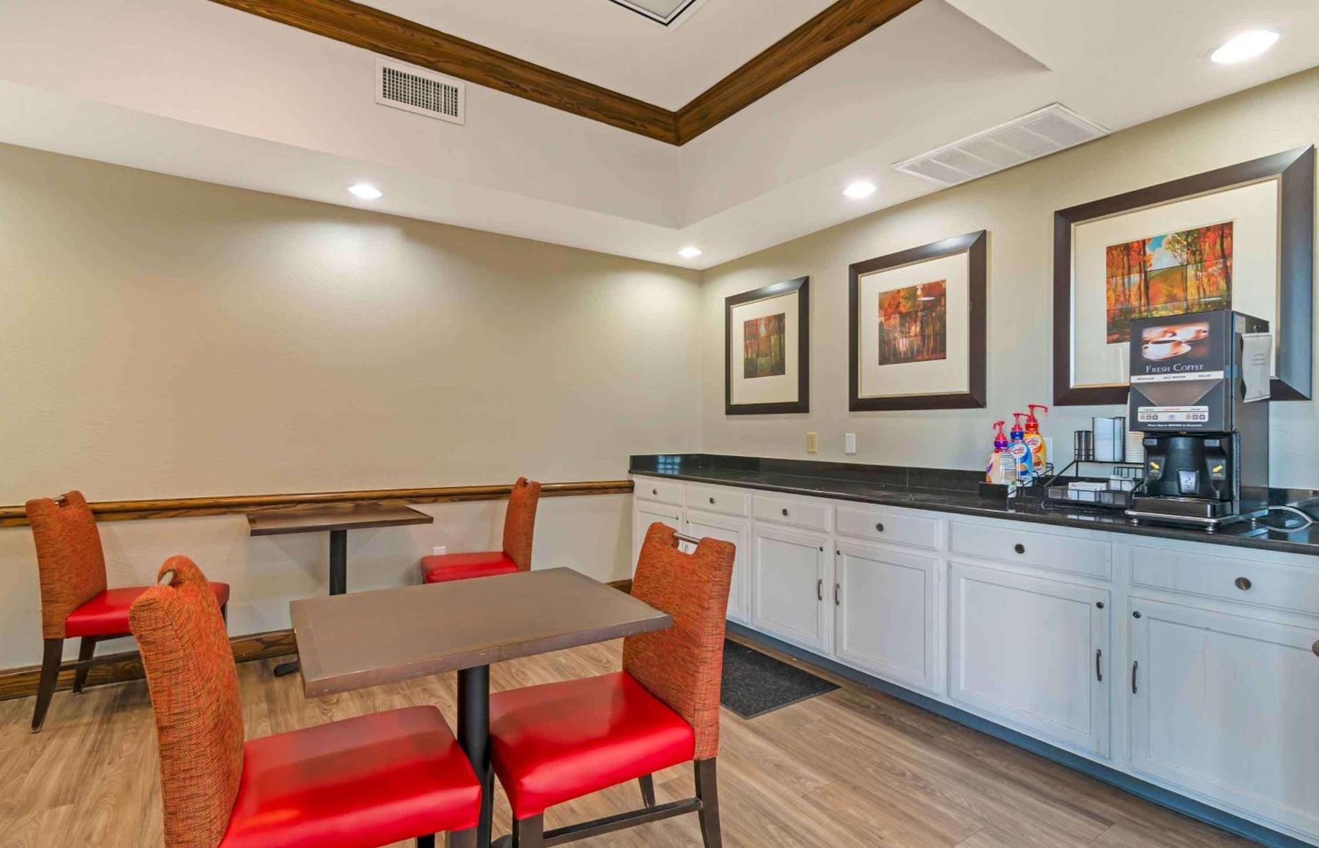 Extended Stay America Suites - Kansas City - Lenexa - 87th St photo 7