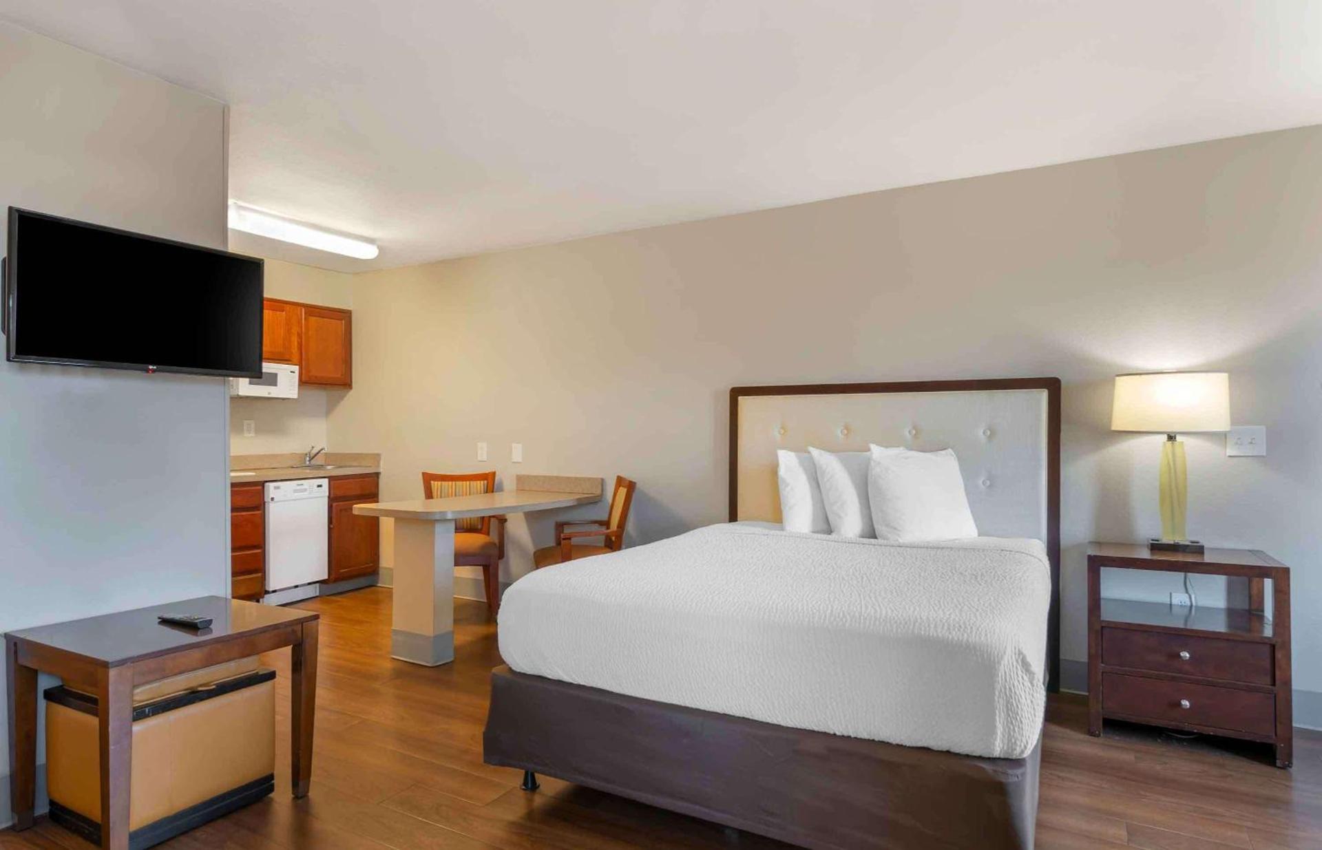 Extended Stay America Suites - Kansas City - Lenexa - 87th St photo 25