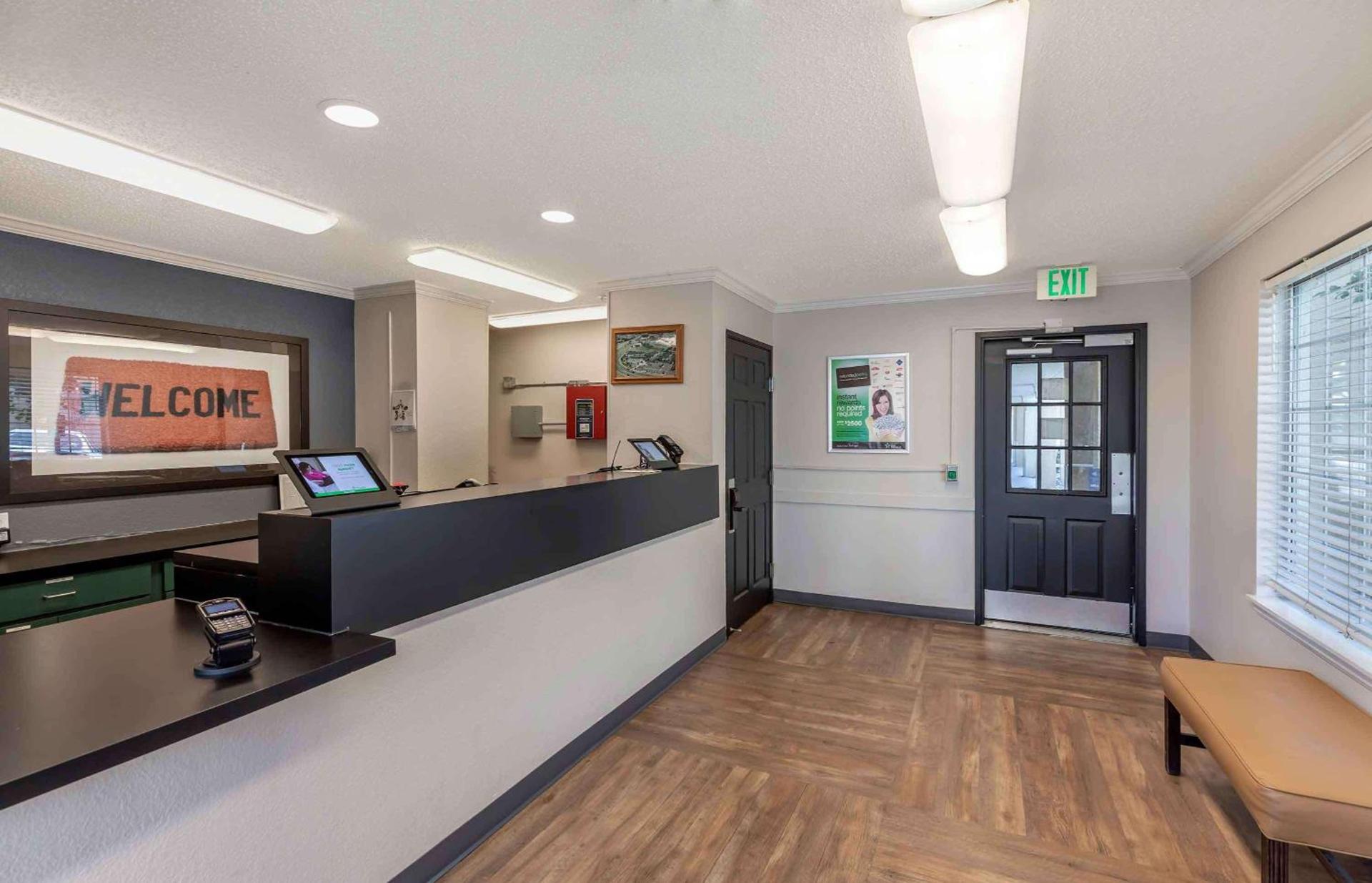 Extended Stay America Suites - Denver - Tech Center South - Inverness photo 5