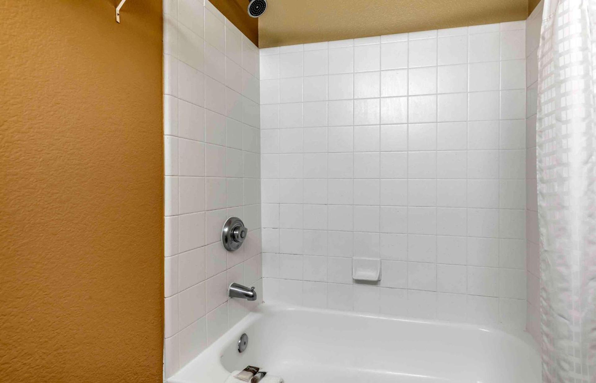 Extended Stay America Suites - Denver - Tech Center South - Inverness photo 38