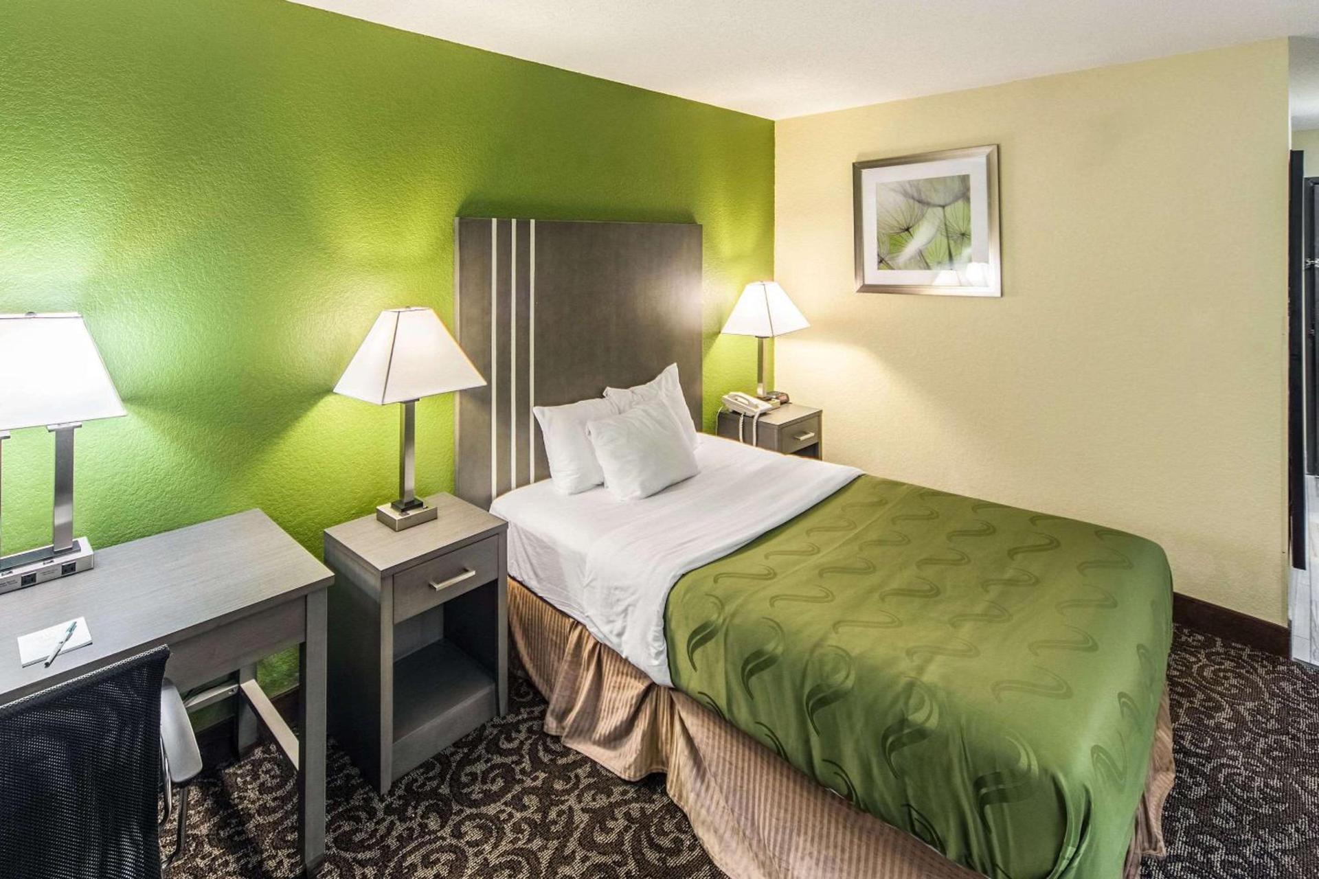 Quality Inn Decatur near US-224 photo 5