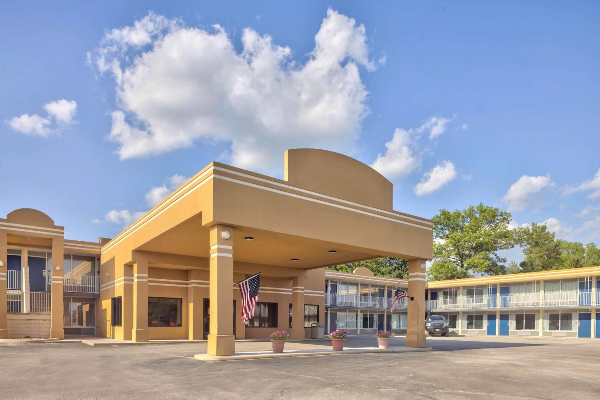 Motel 6 Effingham, IL photo 3