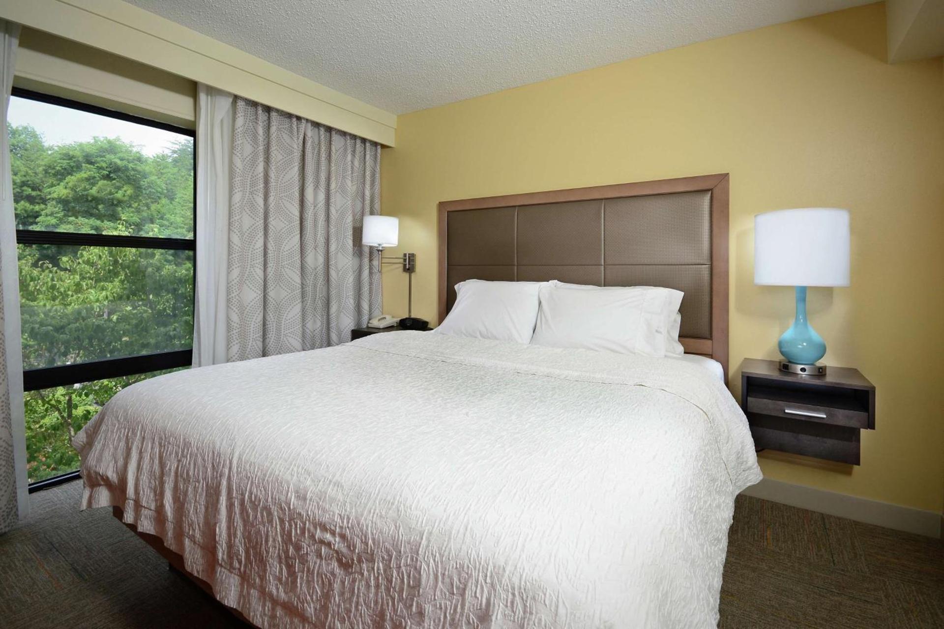 Hampton Inn Martinsville photo 32