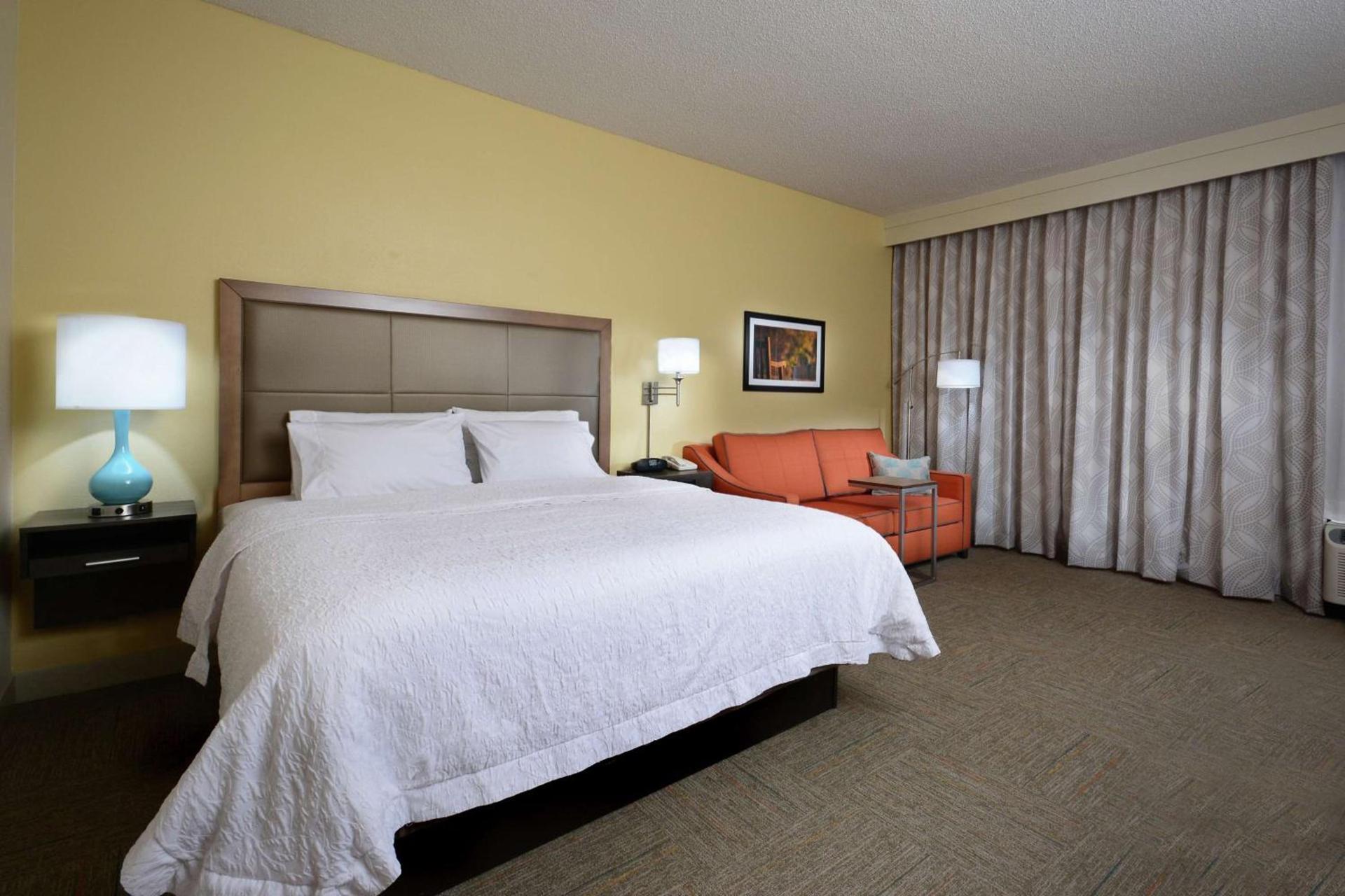 Hampton Inn Martinsville photo 35