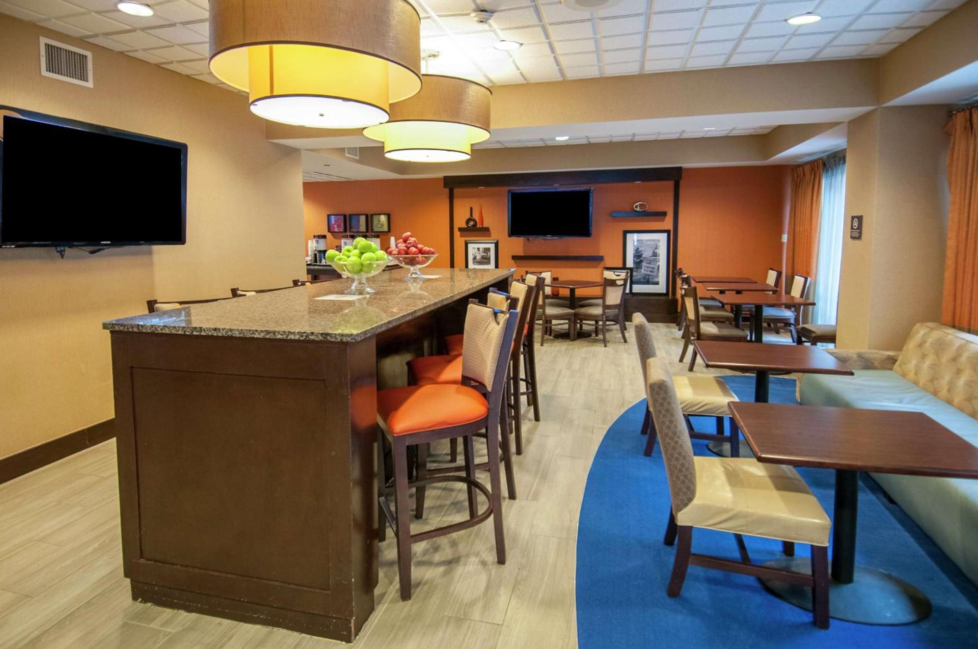 Hampton Inn Metairie photo 4