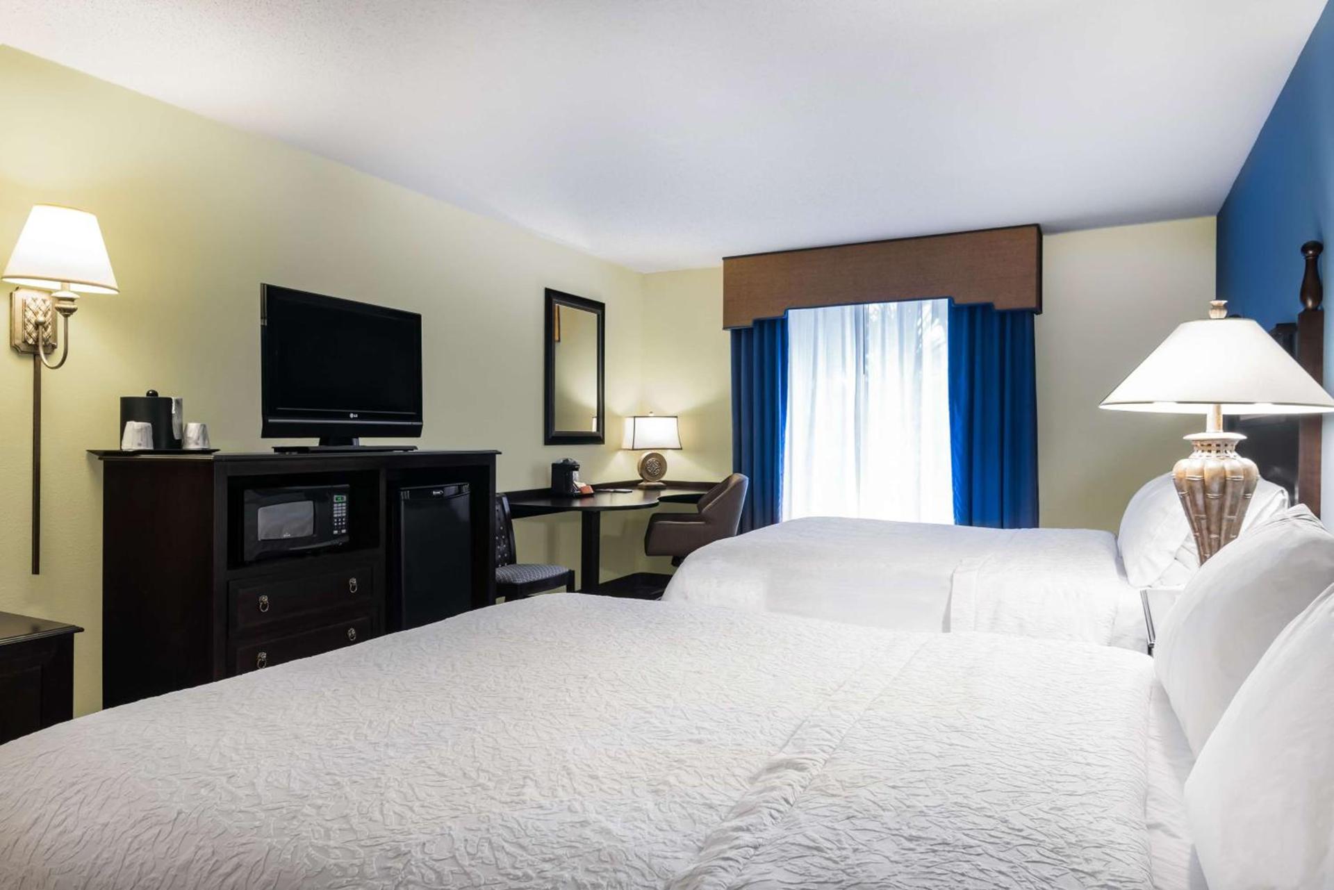 Hampton Inn Murrells Inlet/Myrtle Beach Area photo 16