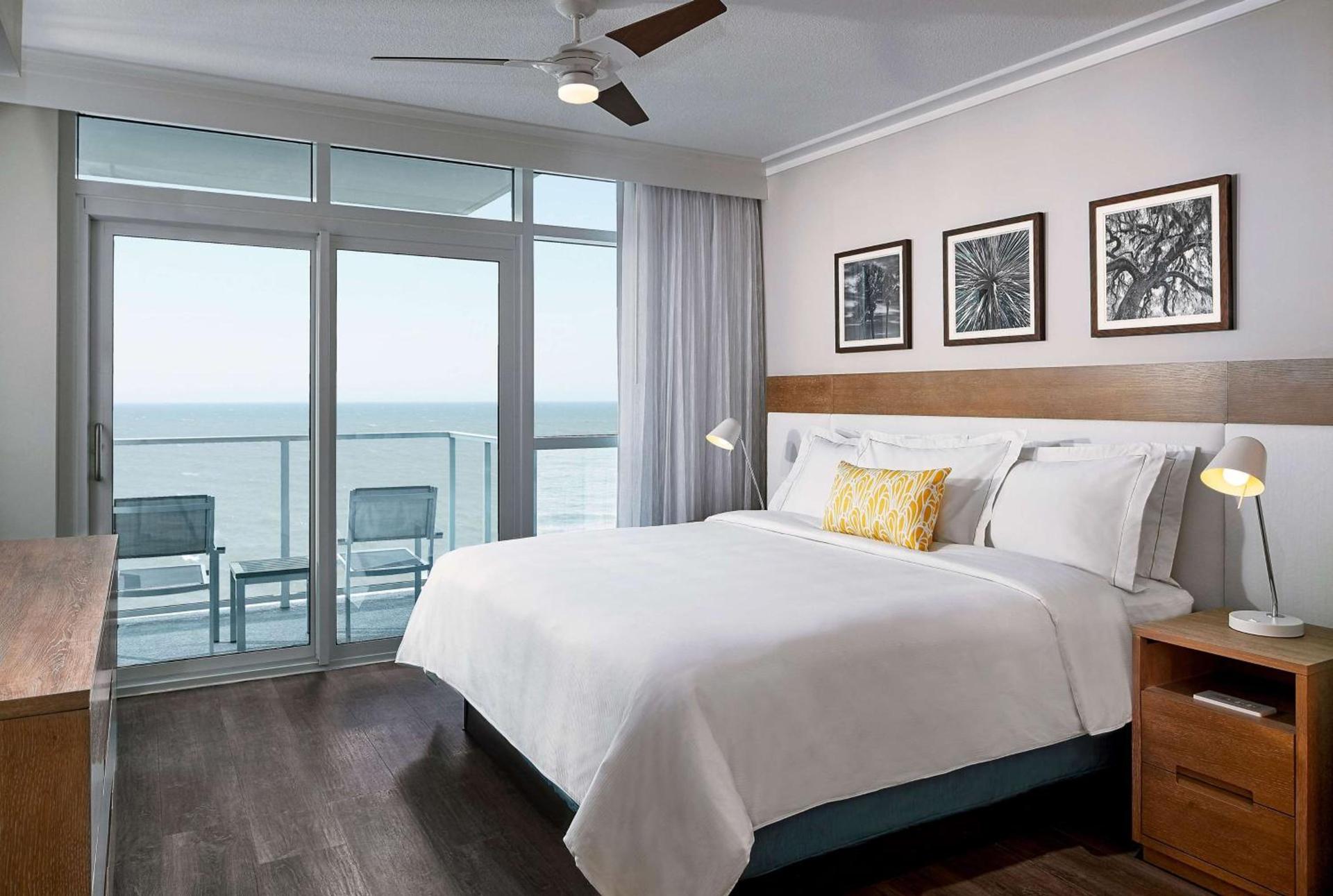 Hilton Grand Vacations Club Ocean Enclave Myrtle Beach photo 27