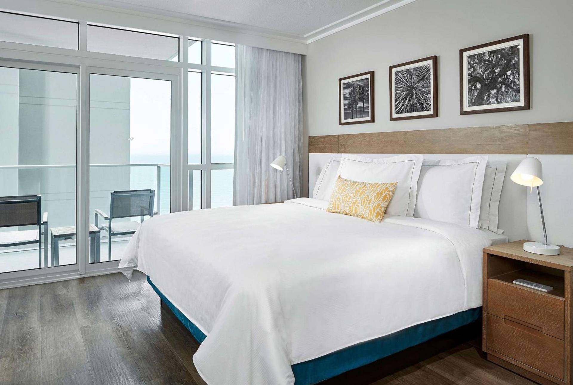 Hilton Grand Vacations Club Ocean Enclave Myrtle Beach photo 28