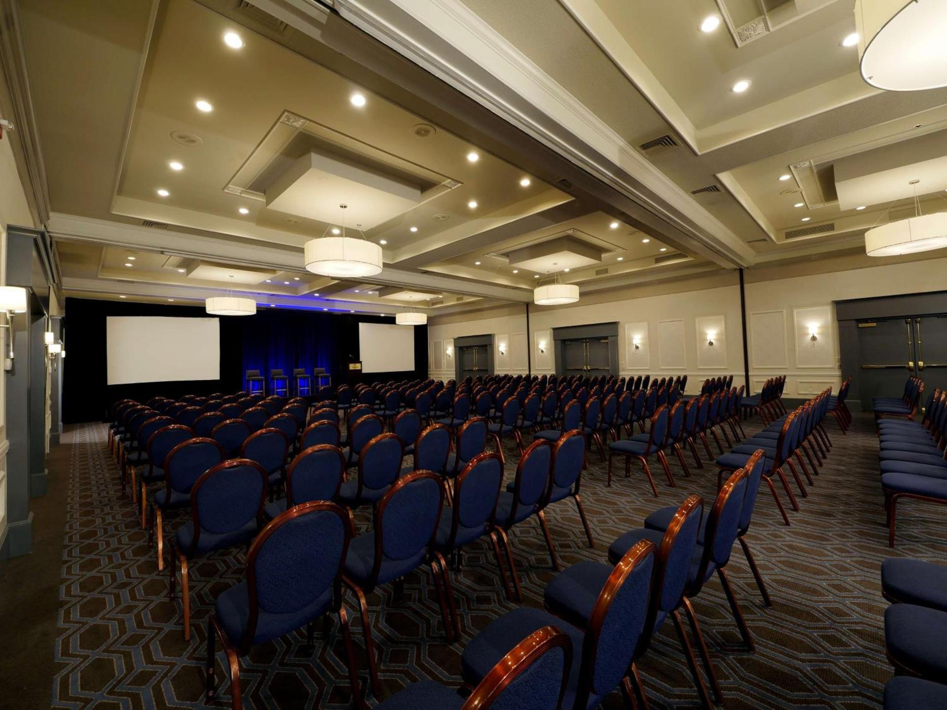 Hilton Mystic photo 42