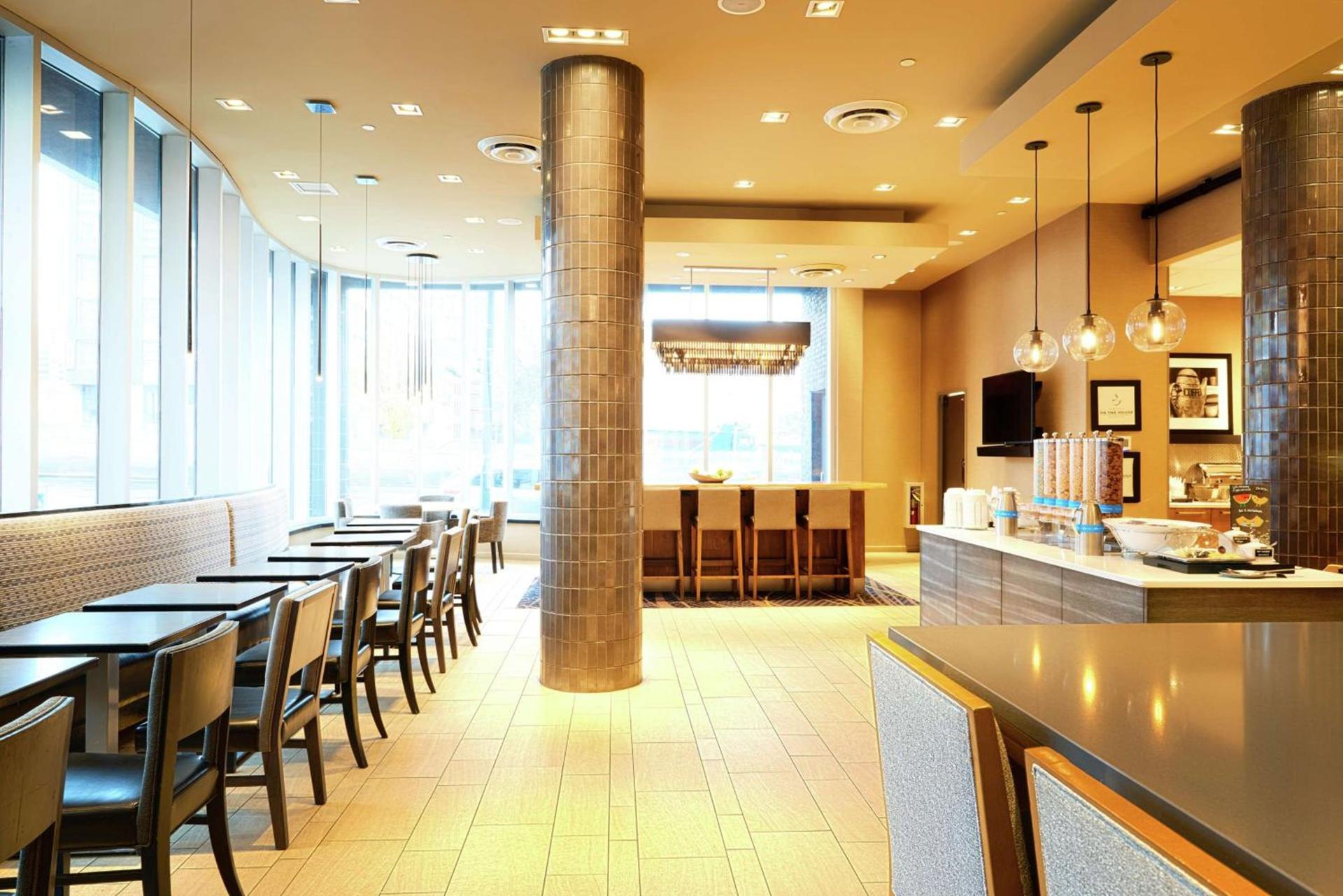 Hampton Inn Brooklyn Downtown photo 8