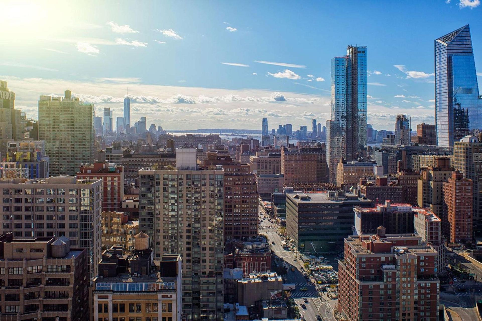 Doubletree By Hilton New York Times Square West photo 2